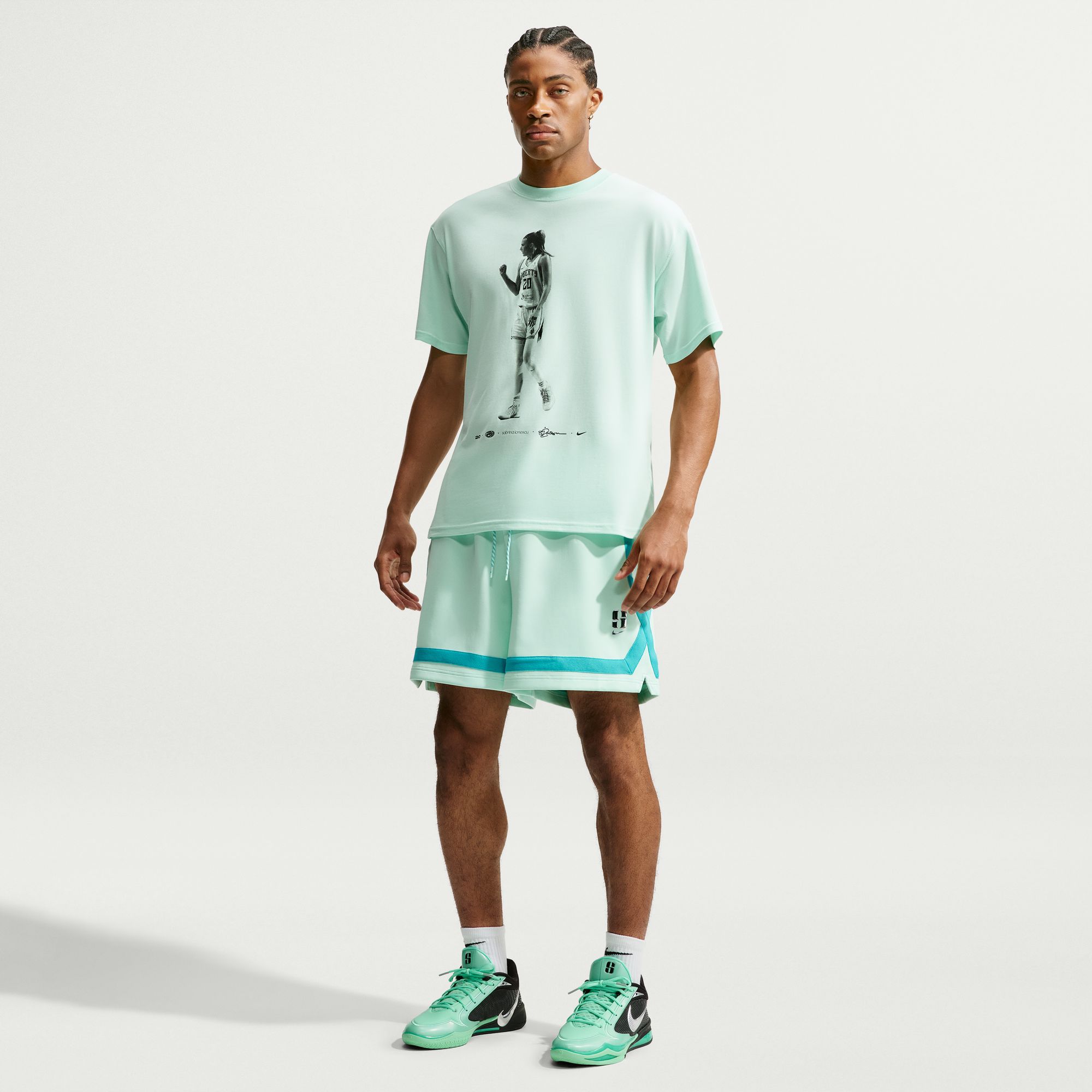 Nike Sabrina Ionescu Dri-FIT Basketball T-Shirt product image