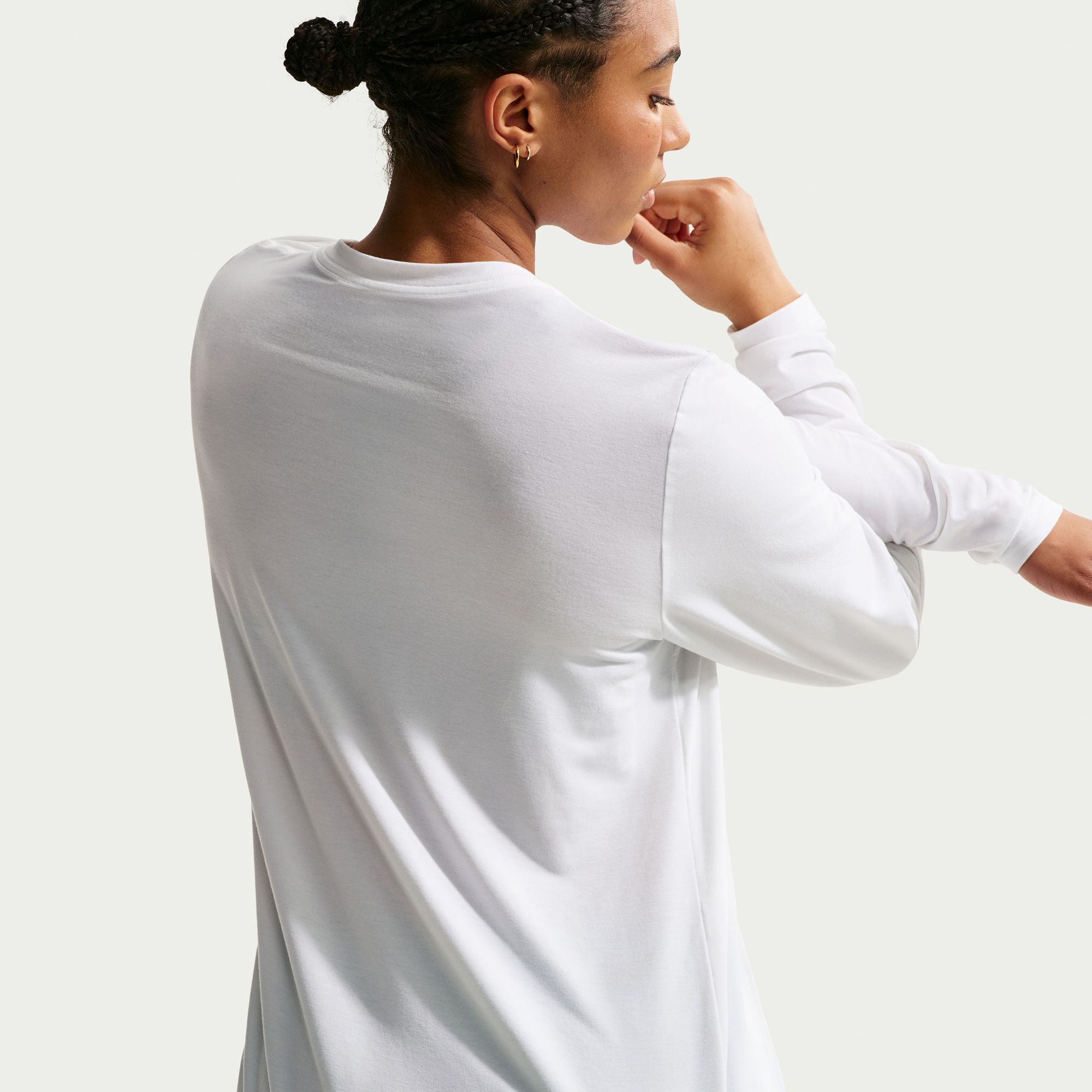 Nike Women's Dri-FIT Long-Sleeve Warm-Up Basketball Top product image