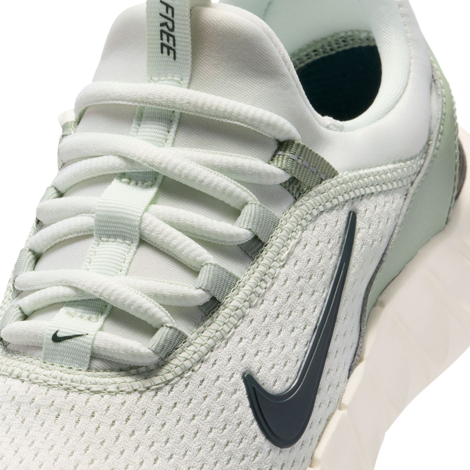 Nike Kids' Grade School Free Ride Shoes product image