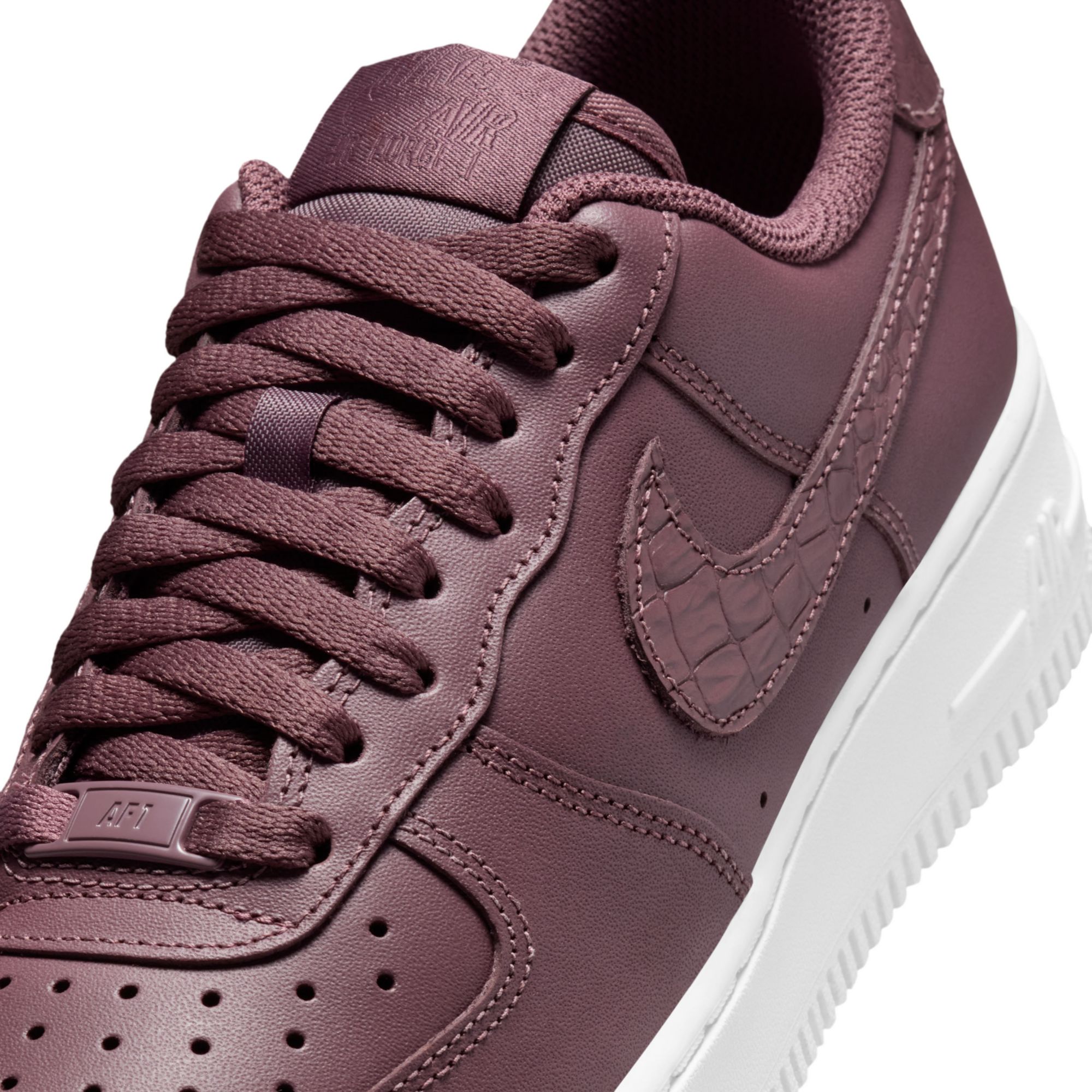 Nike Women's Air Force 1 '07 Shoes product image