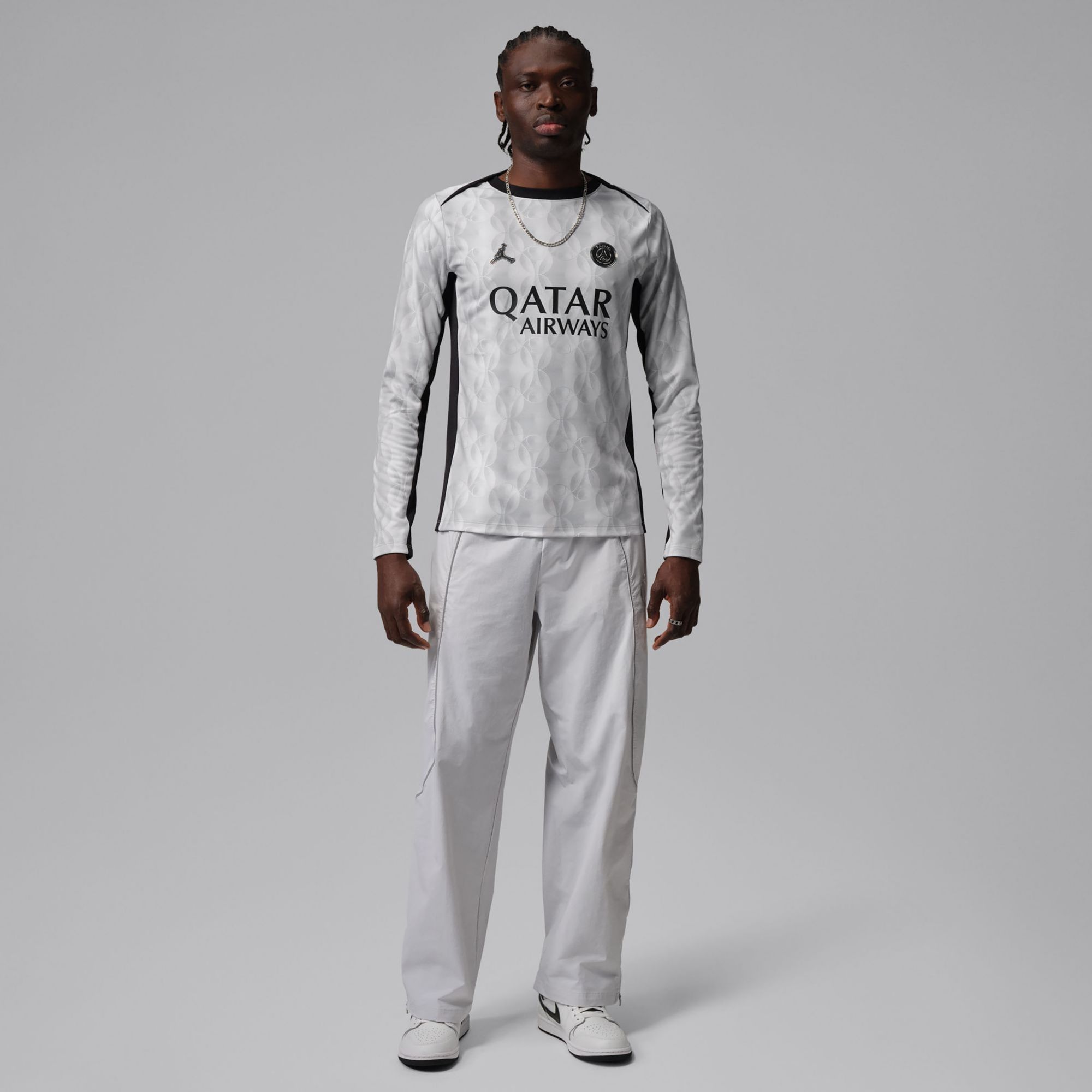 Jordan Adult Paris Saint-Germain 2026 Fifth Prematch Long Sleeve Jersey product image