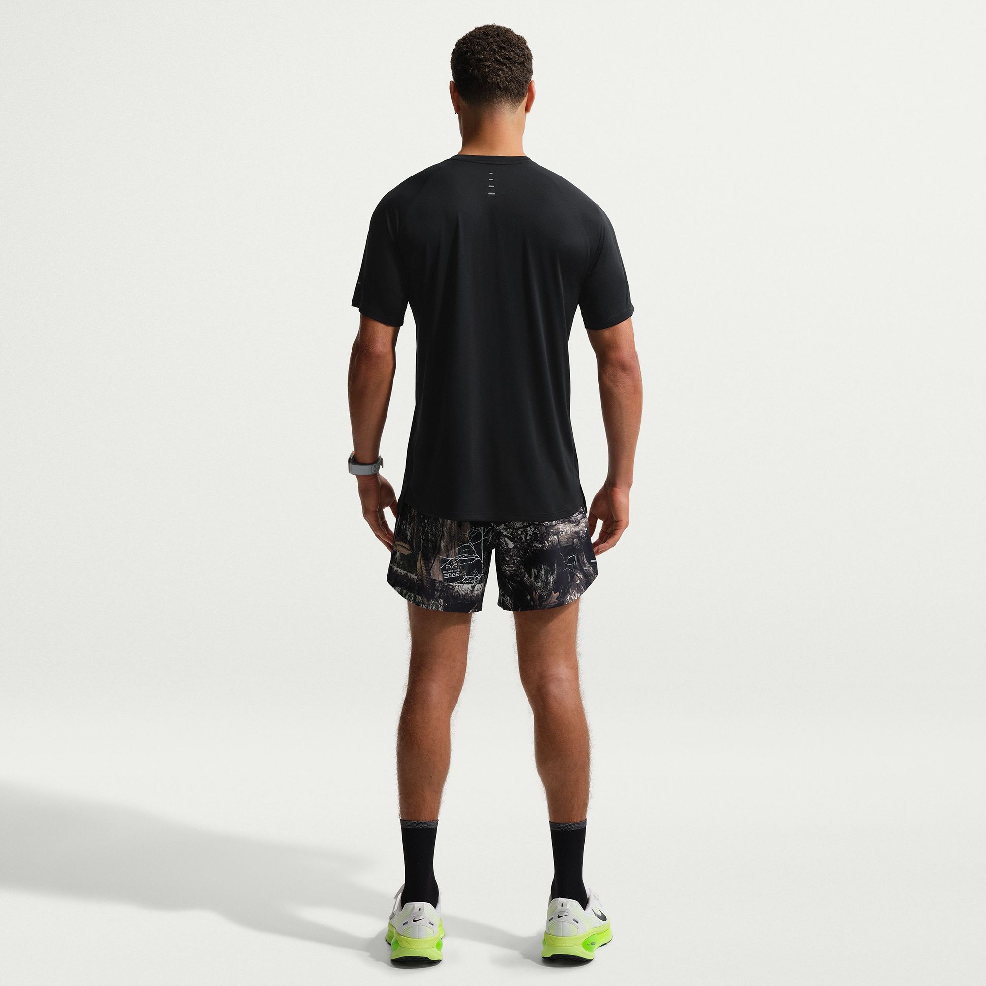 Nike Men's Dri-FIT Realtree 5" Brief-Lined Shorts product image