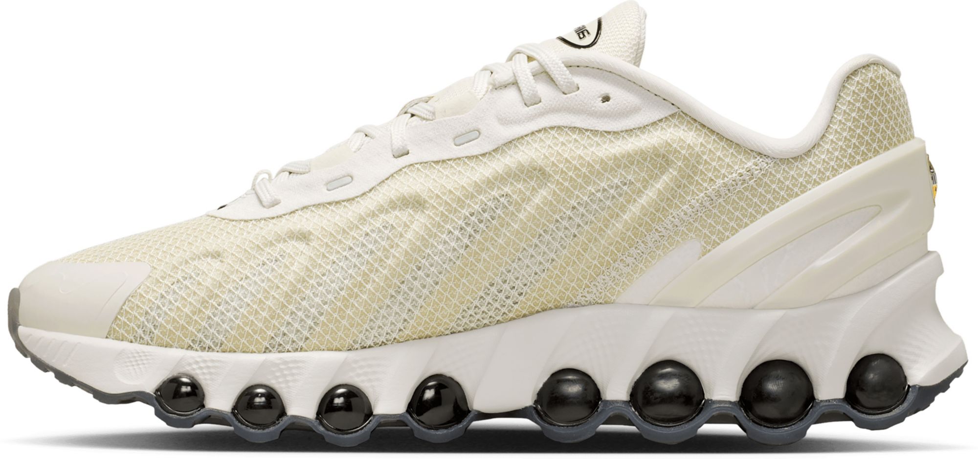 Nike Men's Air Max Dn8 Shoes product image