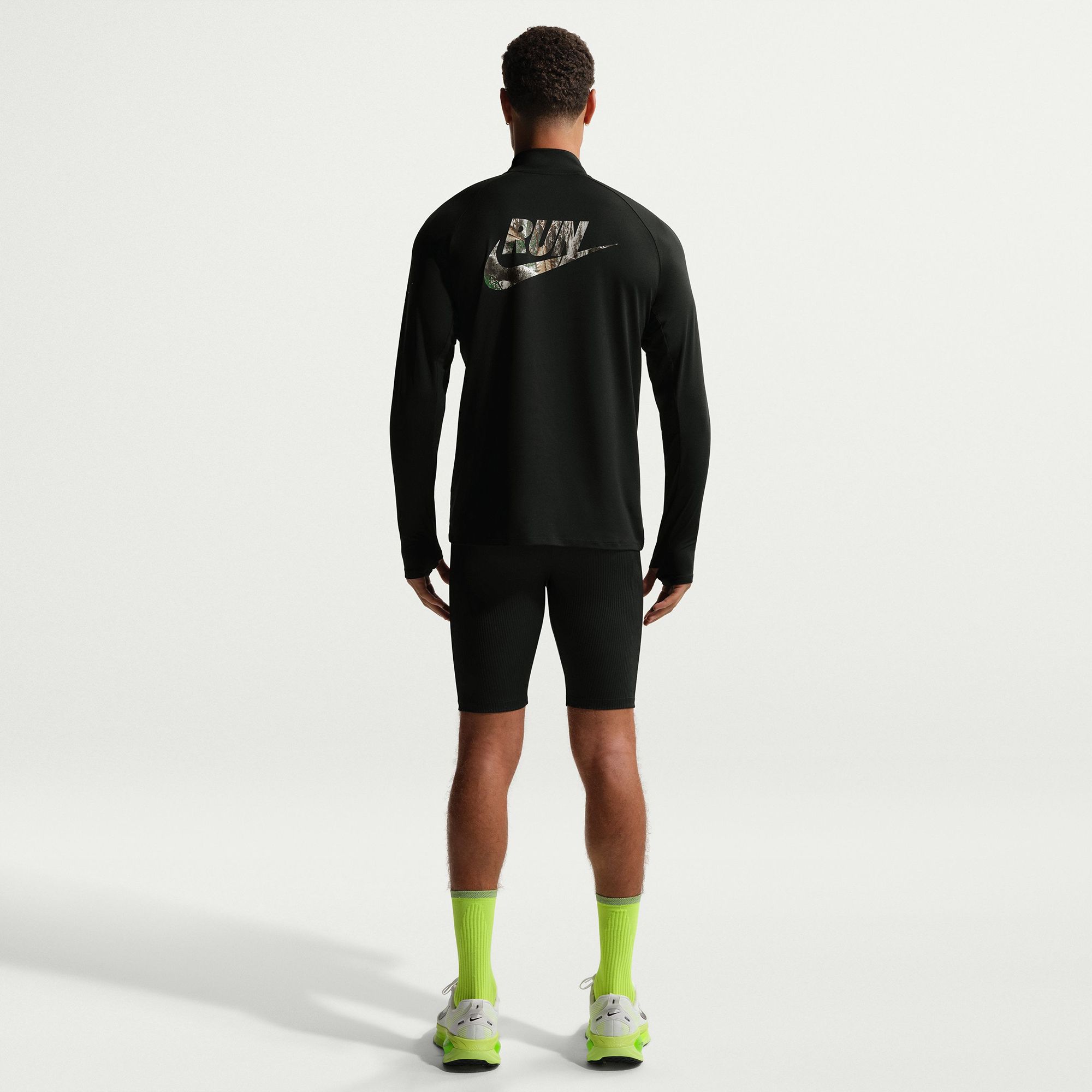 Nike Men's Dri-FIT Stride Realtree 1/2 Zip Midlayer Shirt product image