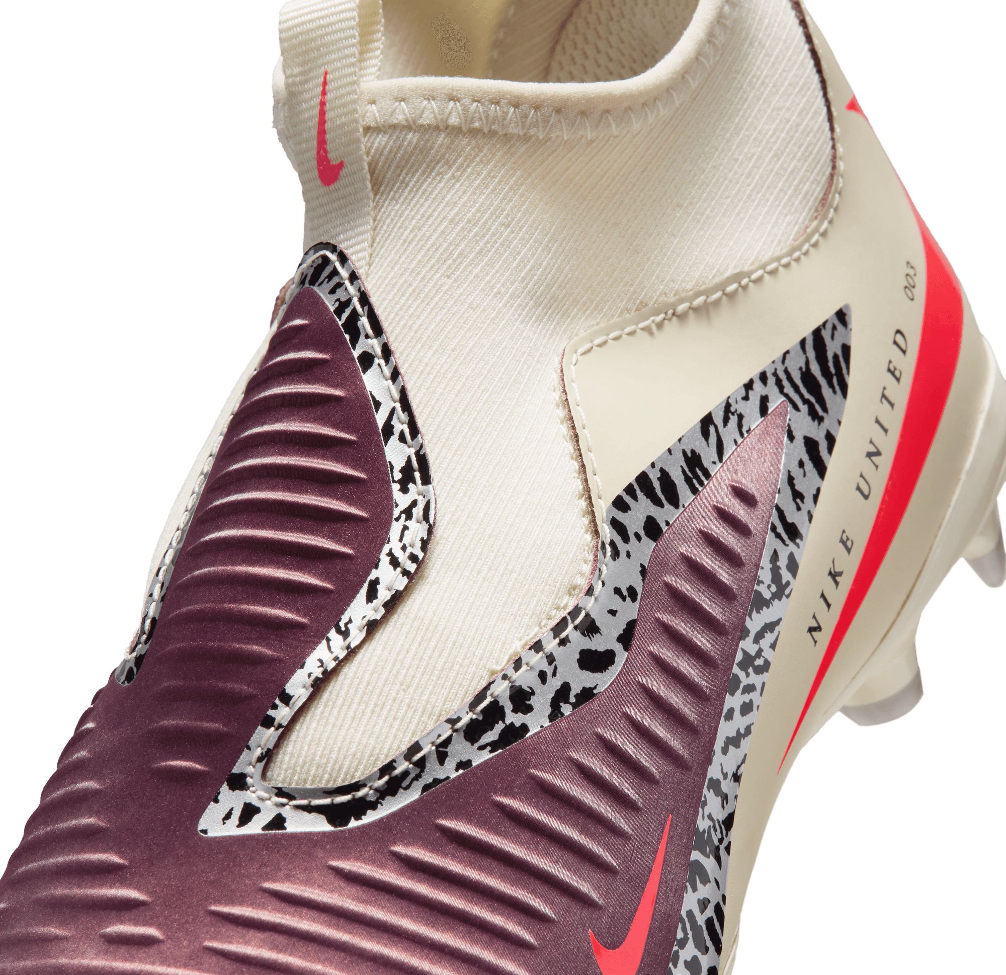Nike Kids' United Phantom 6 Academy High FG Soccer Cleats product image