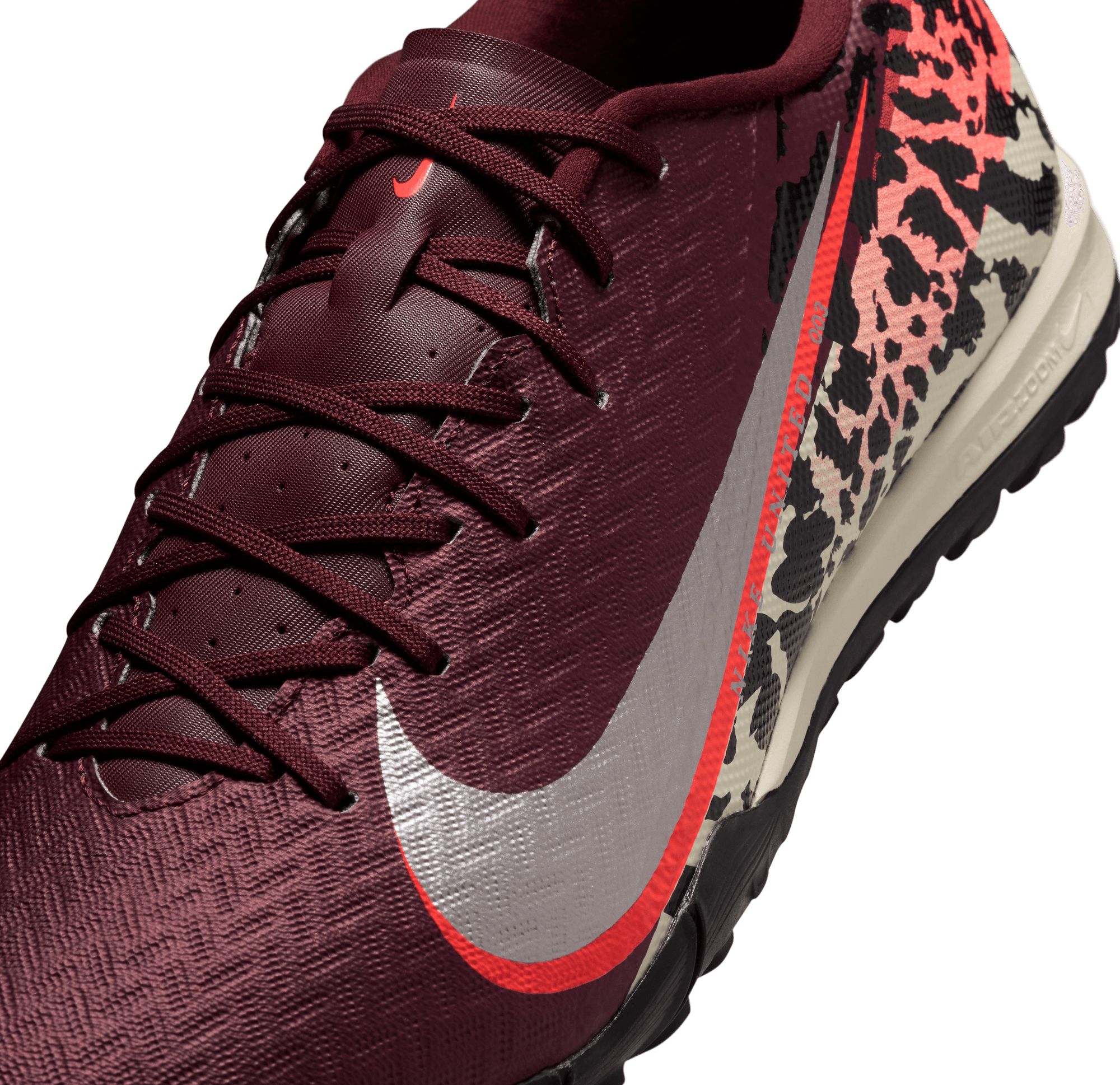 Nike United Mercurial Vapor 16 Academy Turf Soccer Cleats product image