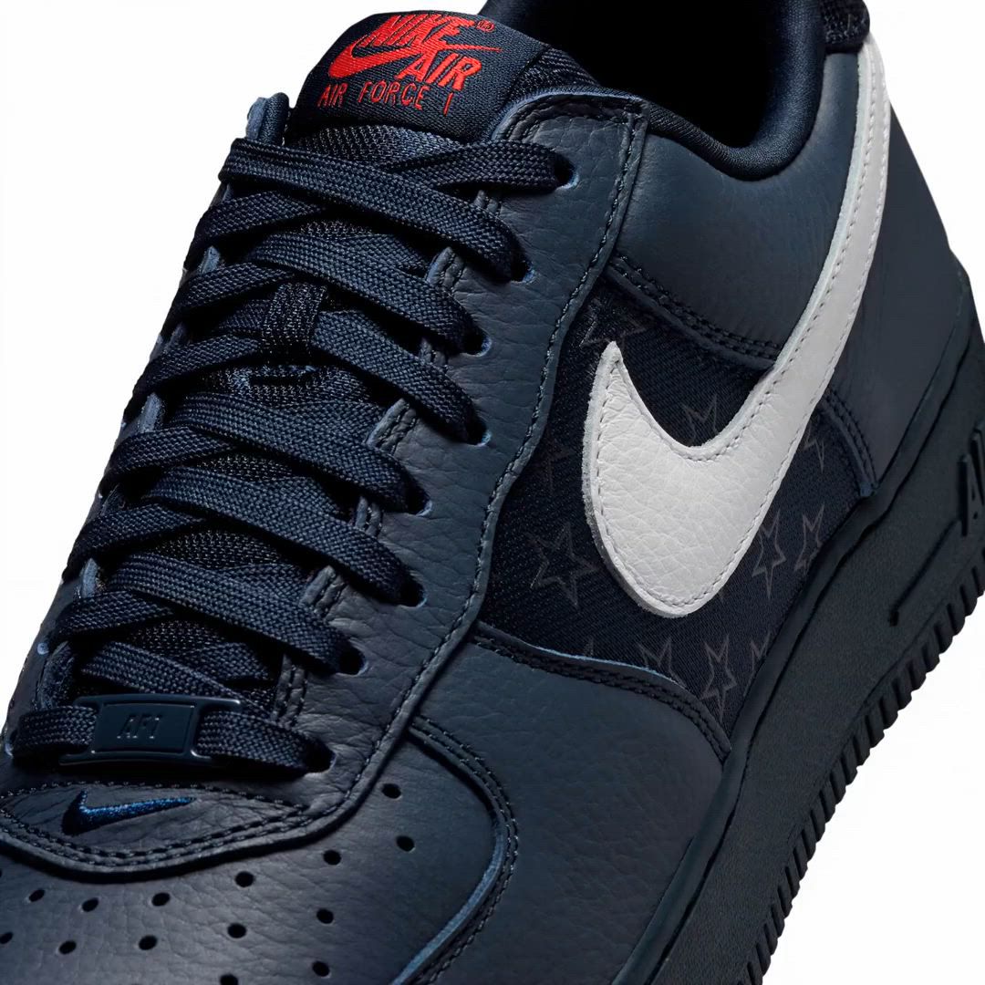 Nike Men's Air Force 1 '07 Shoes product
