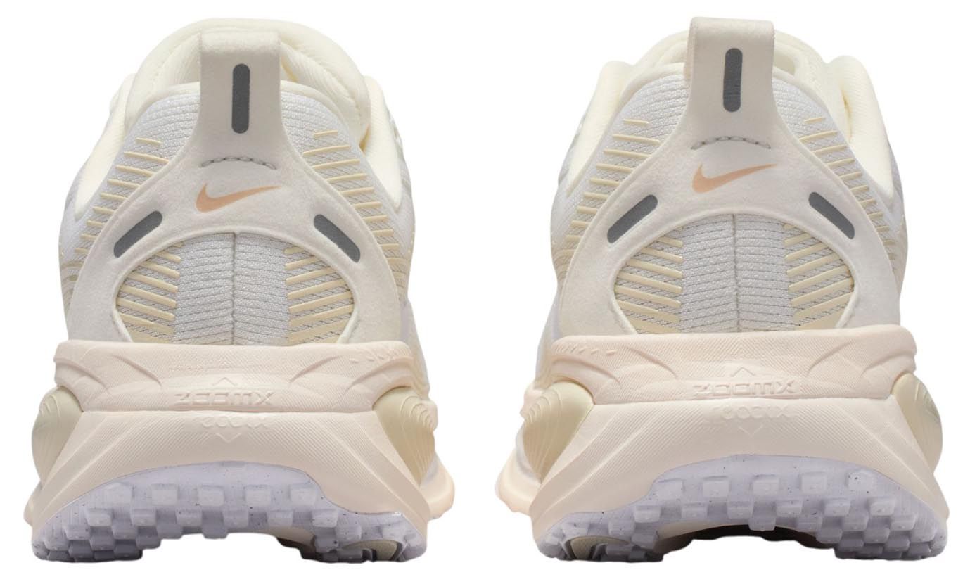 Nike Women's Vomero 18 Running Shoes product image