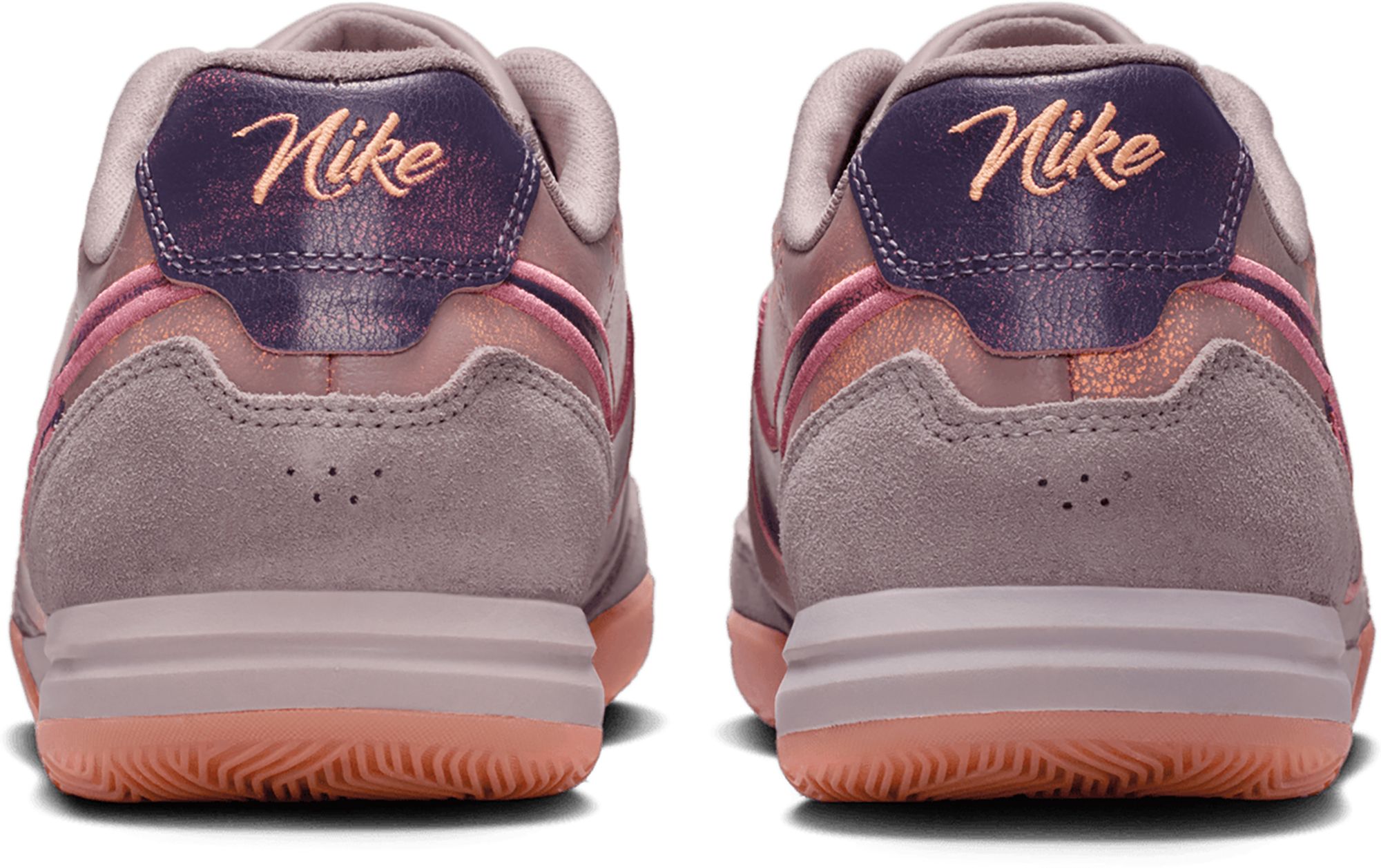 Nike Tiempo Streetgato Premium Indoor Soccer Shoes product image