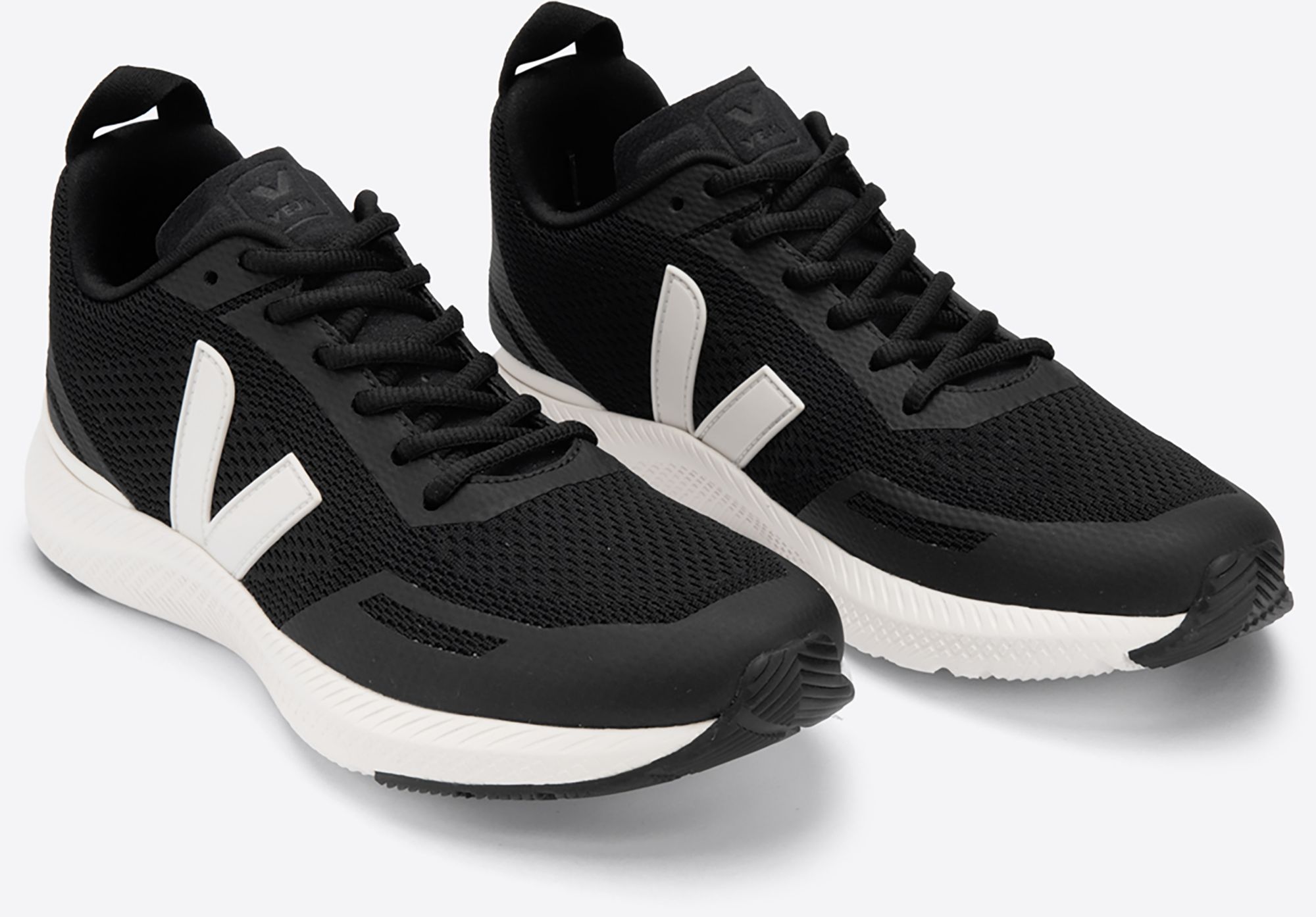 VEJA Men's Impala Shoes product image