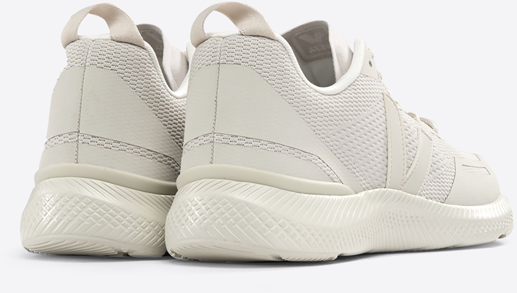 VEJA Women's Impala Shoes product image