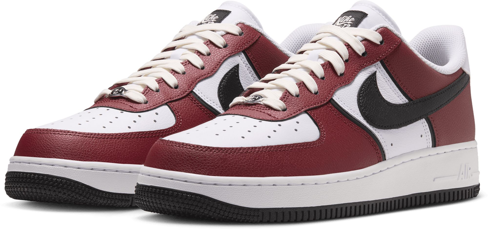Nike Men's Air Force 1 '07 LV8 Shoes product image