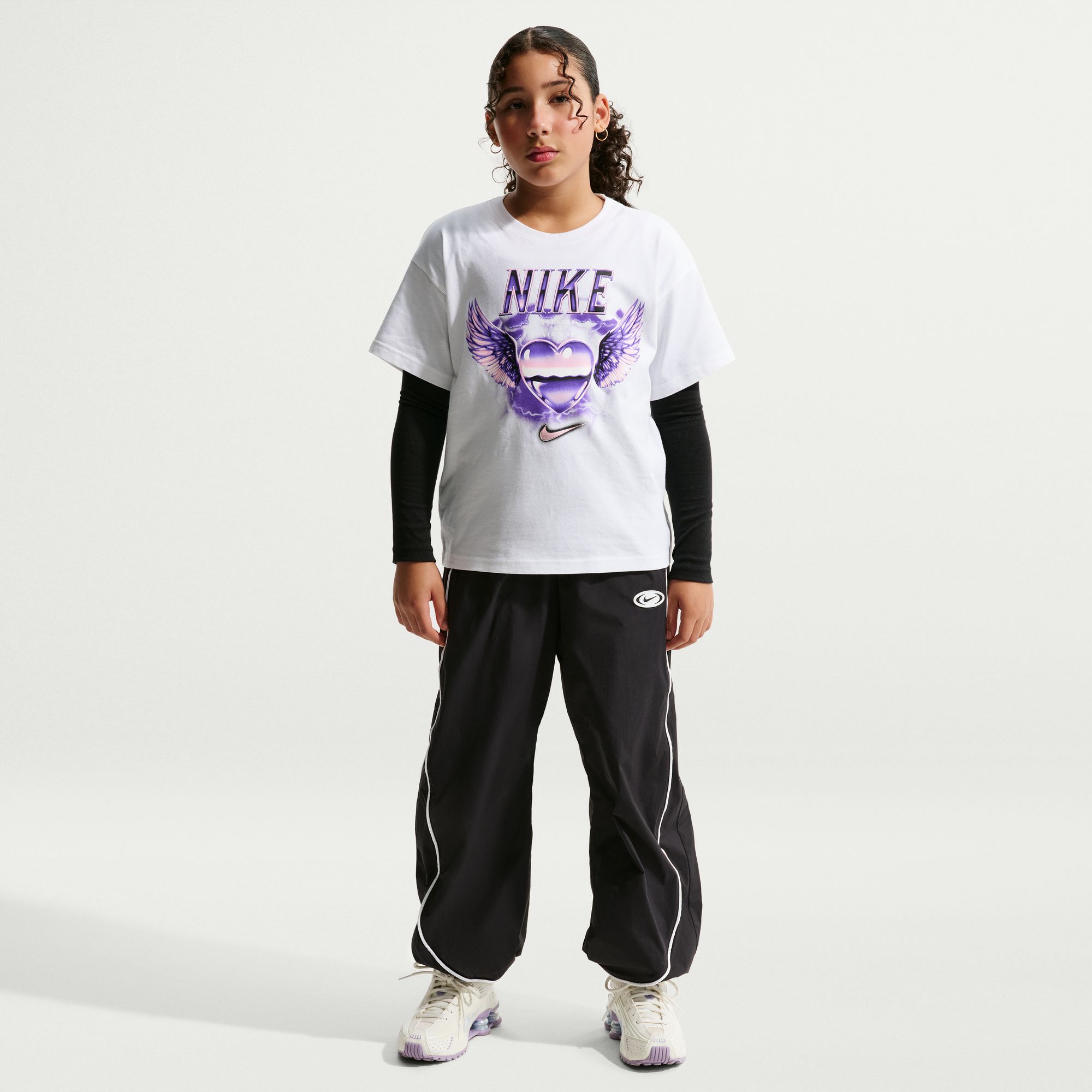 Nike Girls' Sportswear Mystical Heart Graphic T-Shirt product image
