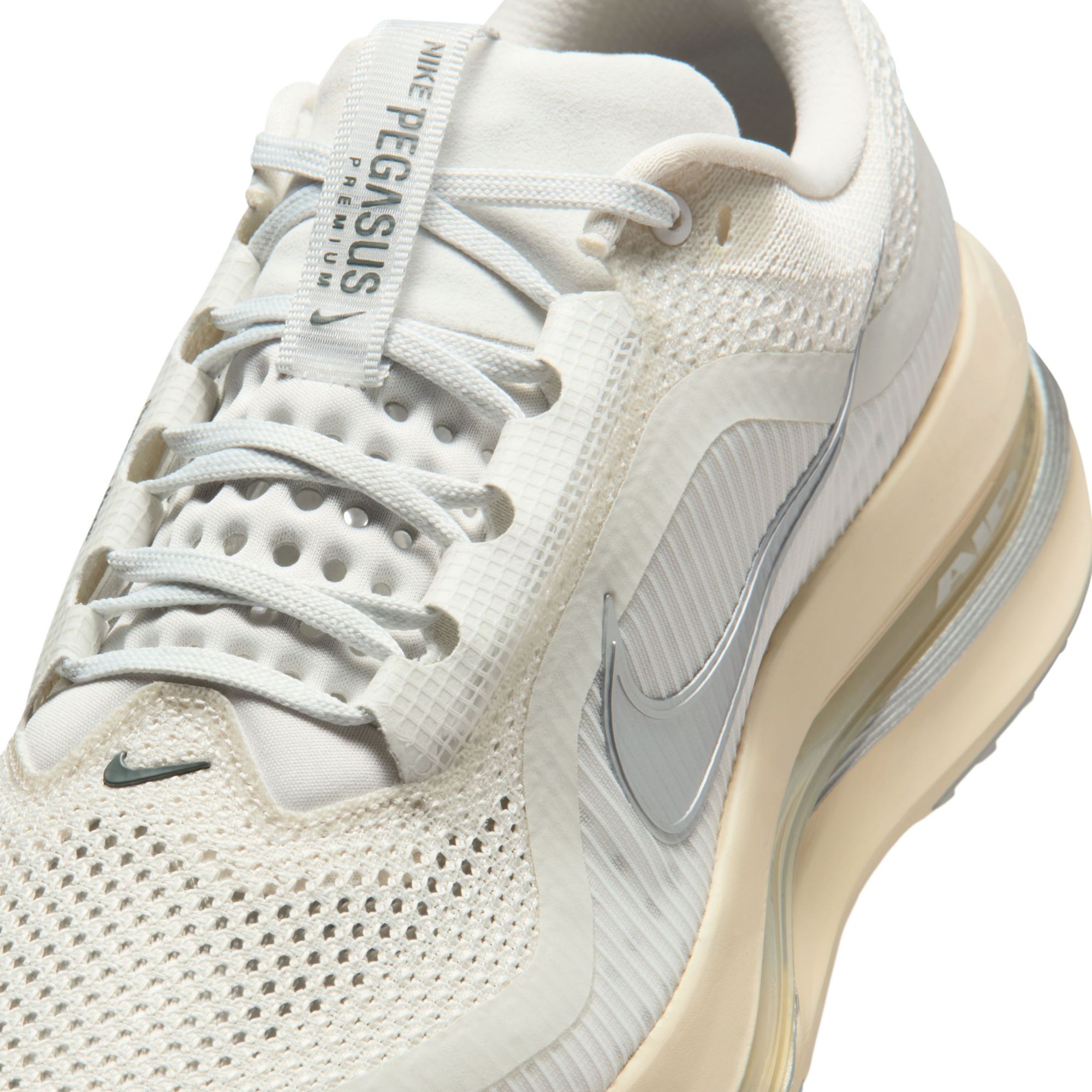 Nike Men's Pegasus Premium Running Shoes product image