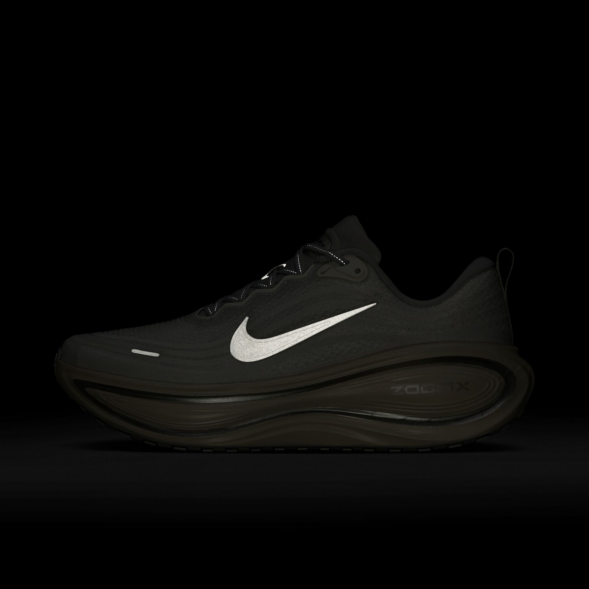 Nike Men's Vomero Plus Running Shoes product image