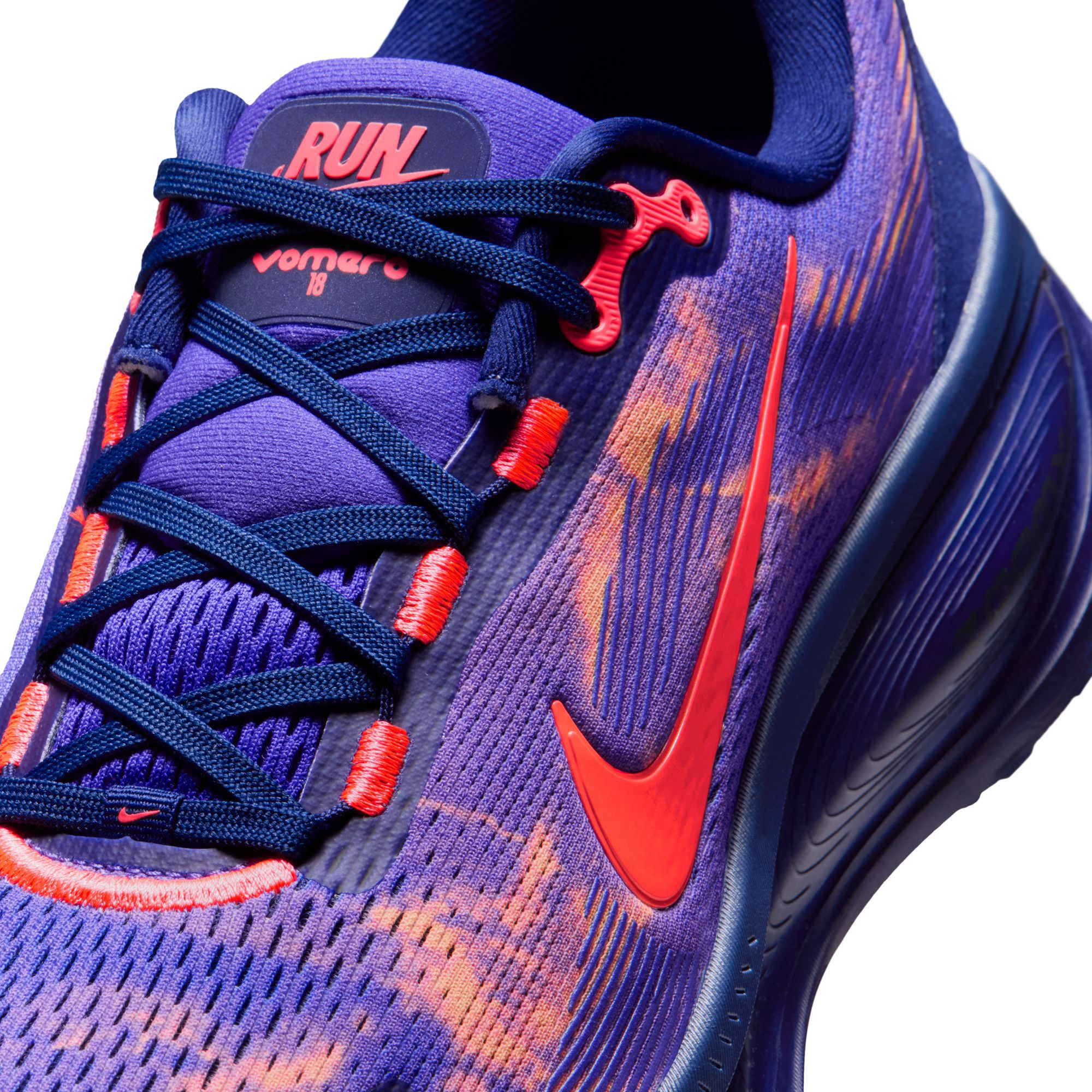 Nike Men's Vomero 18 Running Shoes product image