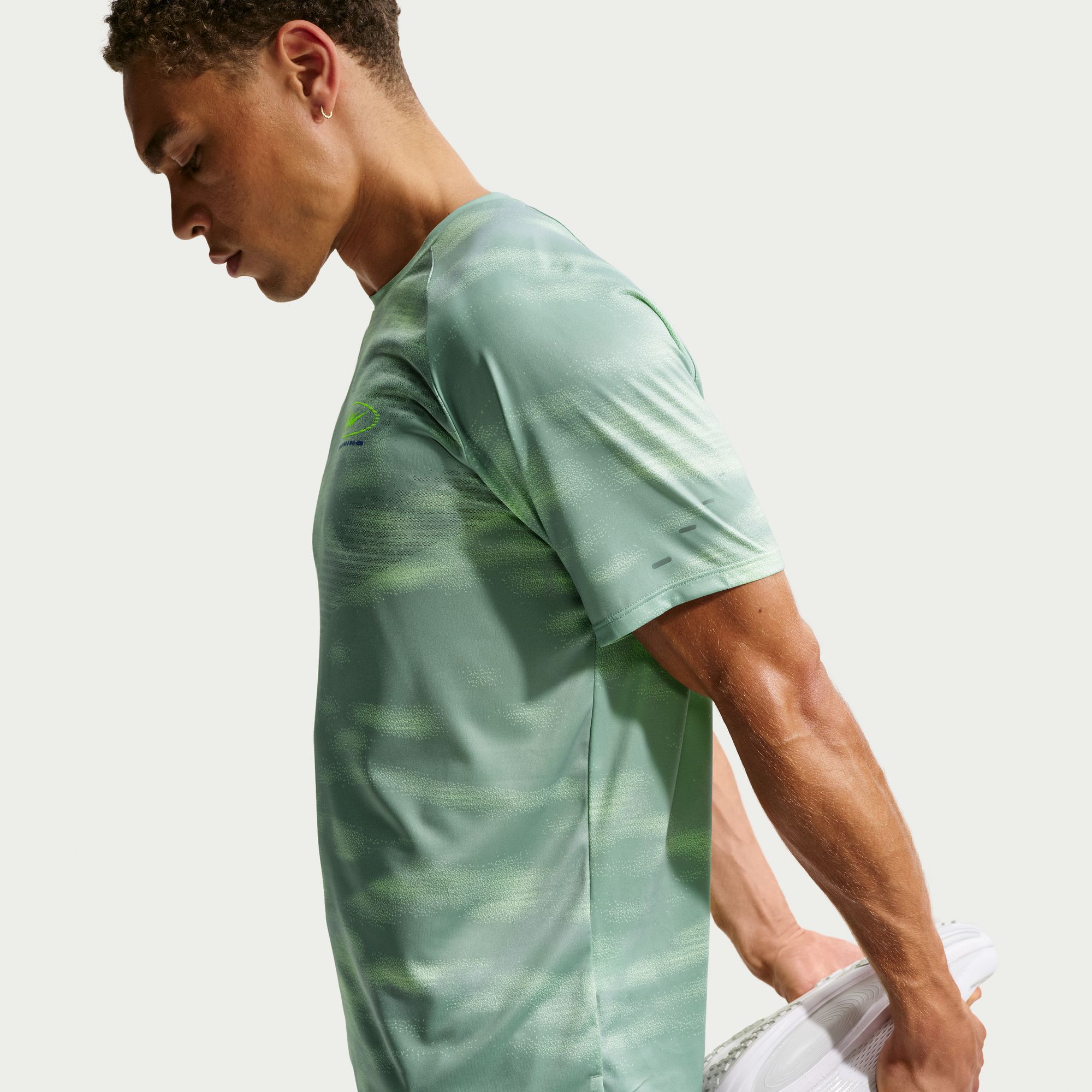 Nike Men's Dri-FIT ADV Stride Running T-Shirt product image
