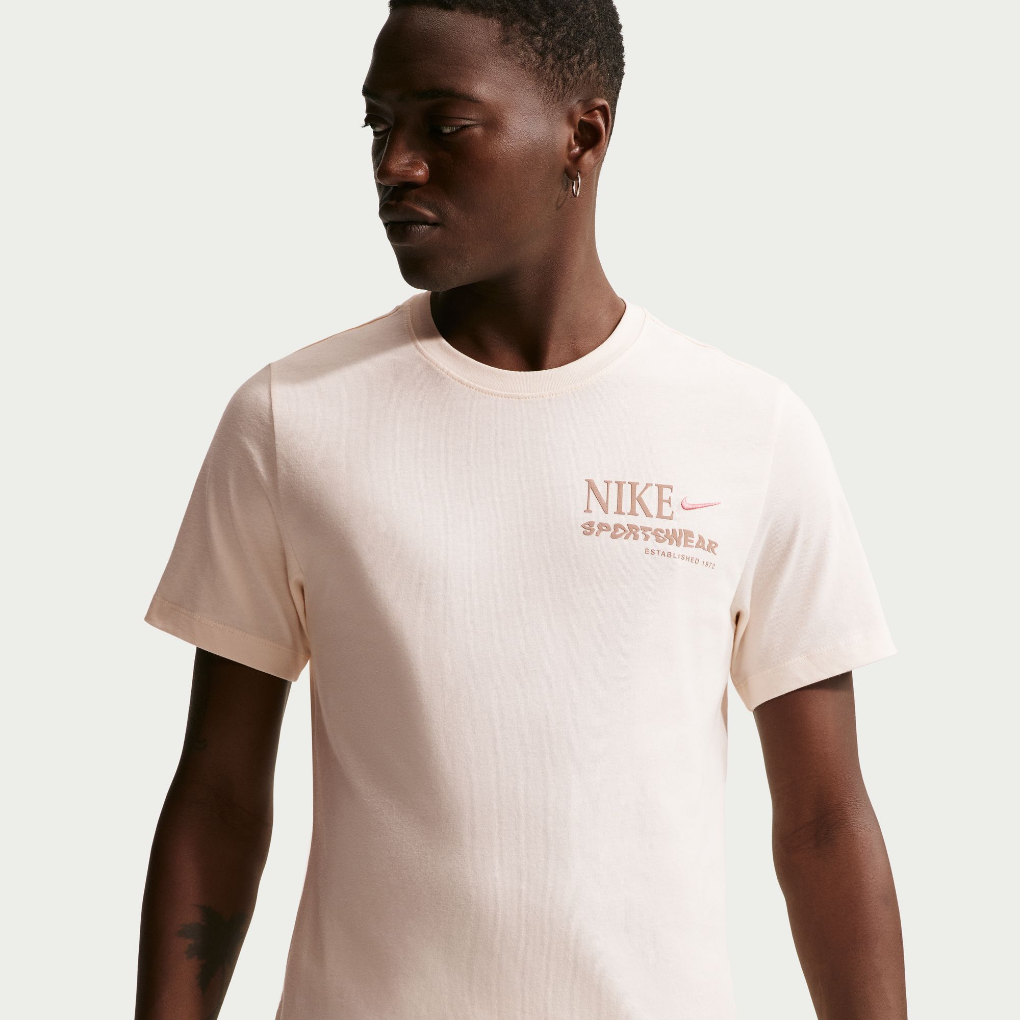 Nike Men's Sportswear 26 Midweight T-Shirt product image