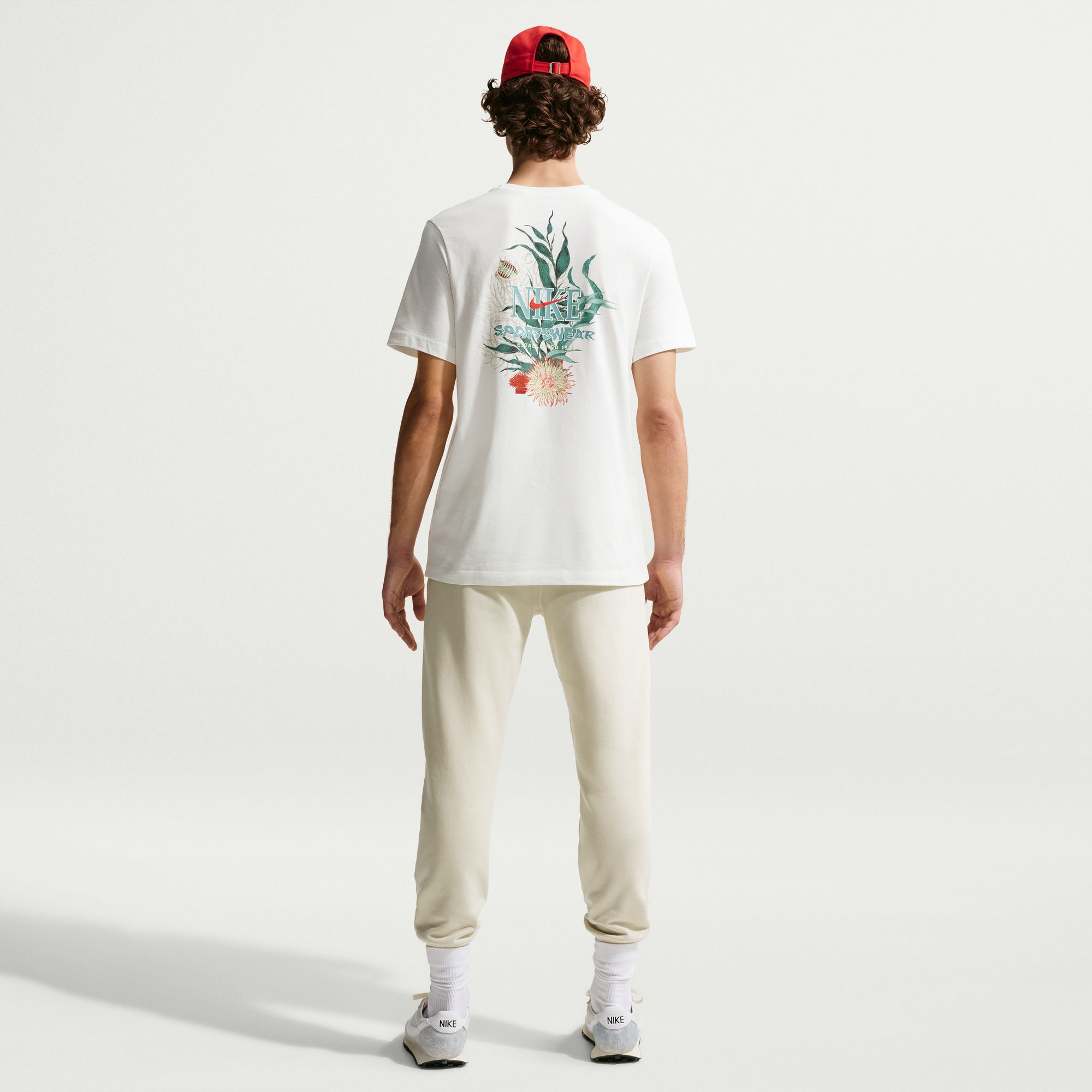 Nike Men's Sportswear 26 Midweight T-Shirt product image