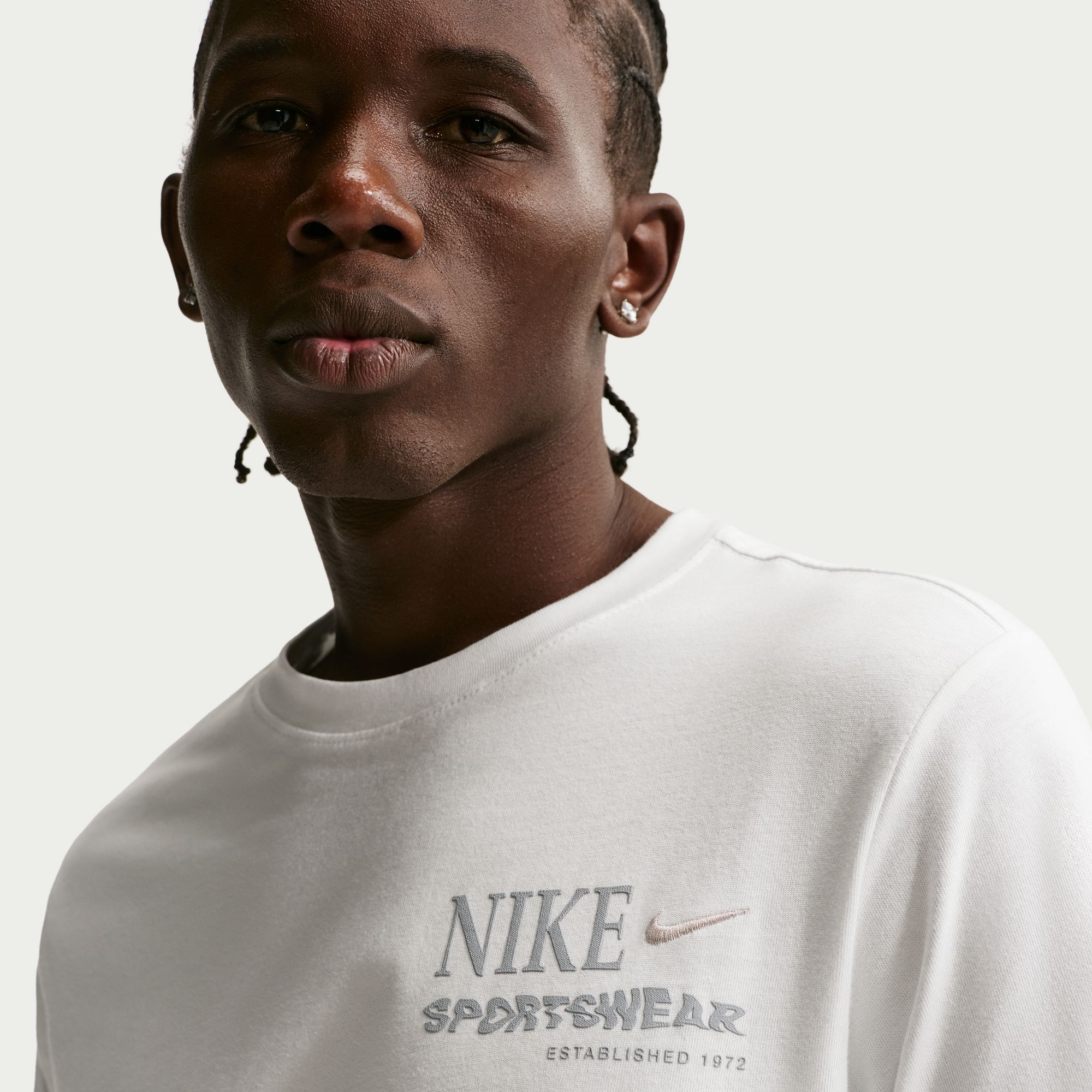Nike Men's Sportswear 26 Midweight T-Shirt product image
