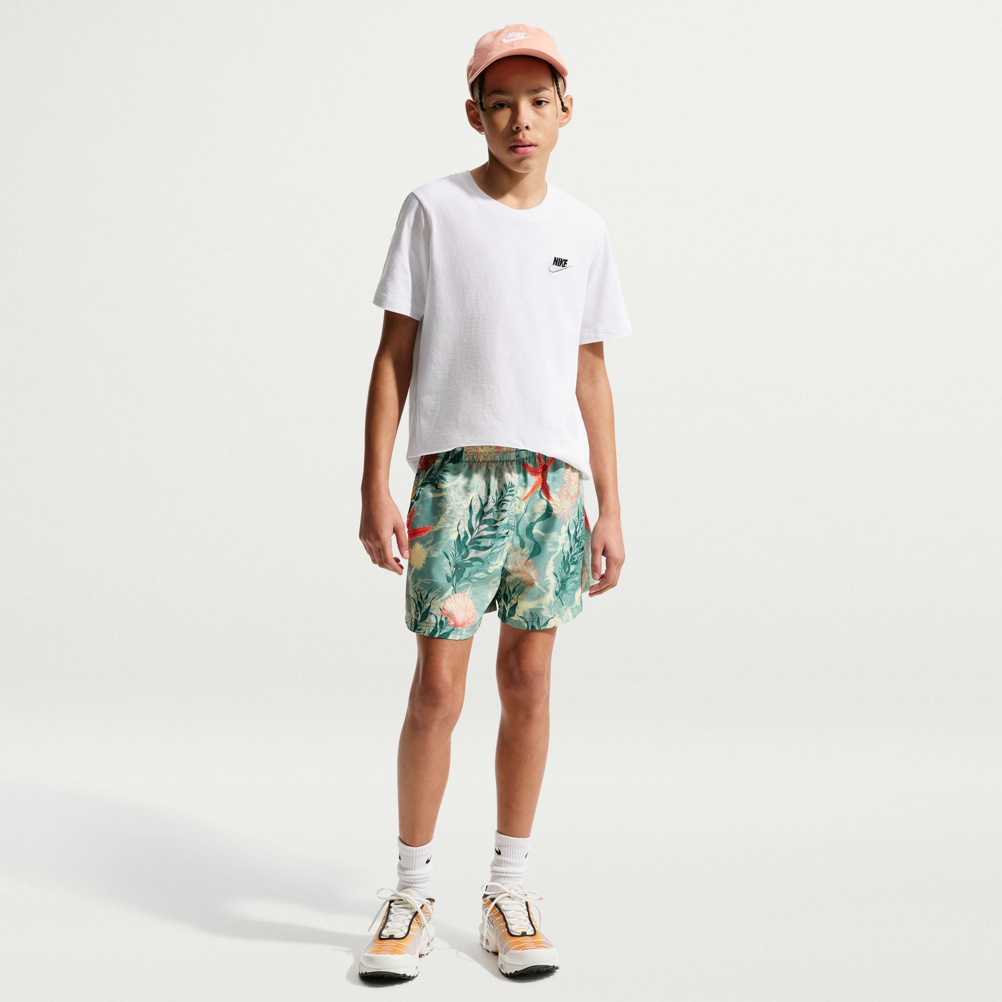 Nike Kids' Sportswear Club 4.5" Woven Shorts product image