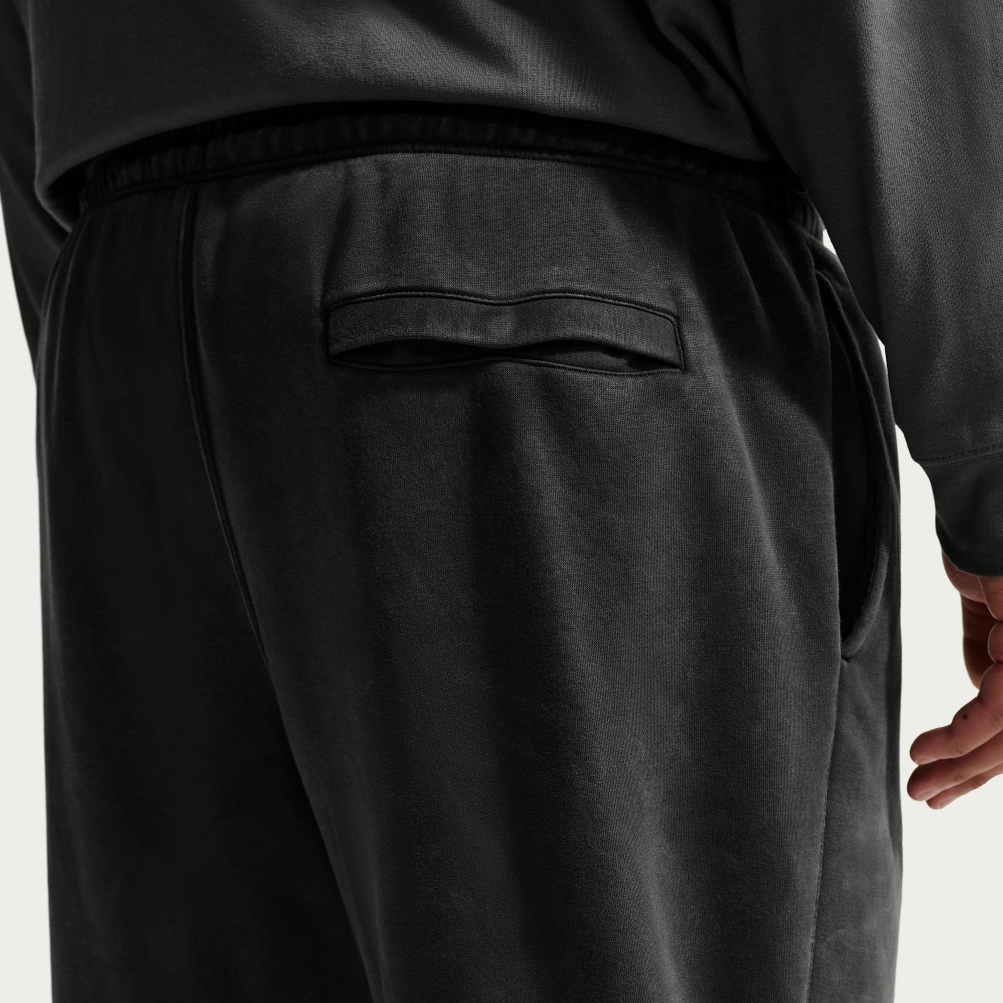 Nike Men's Club Fleece Washed Cuffed Pants product image