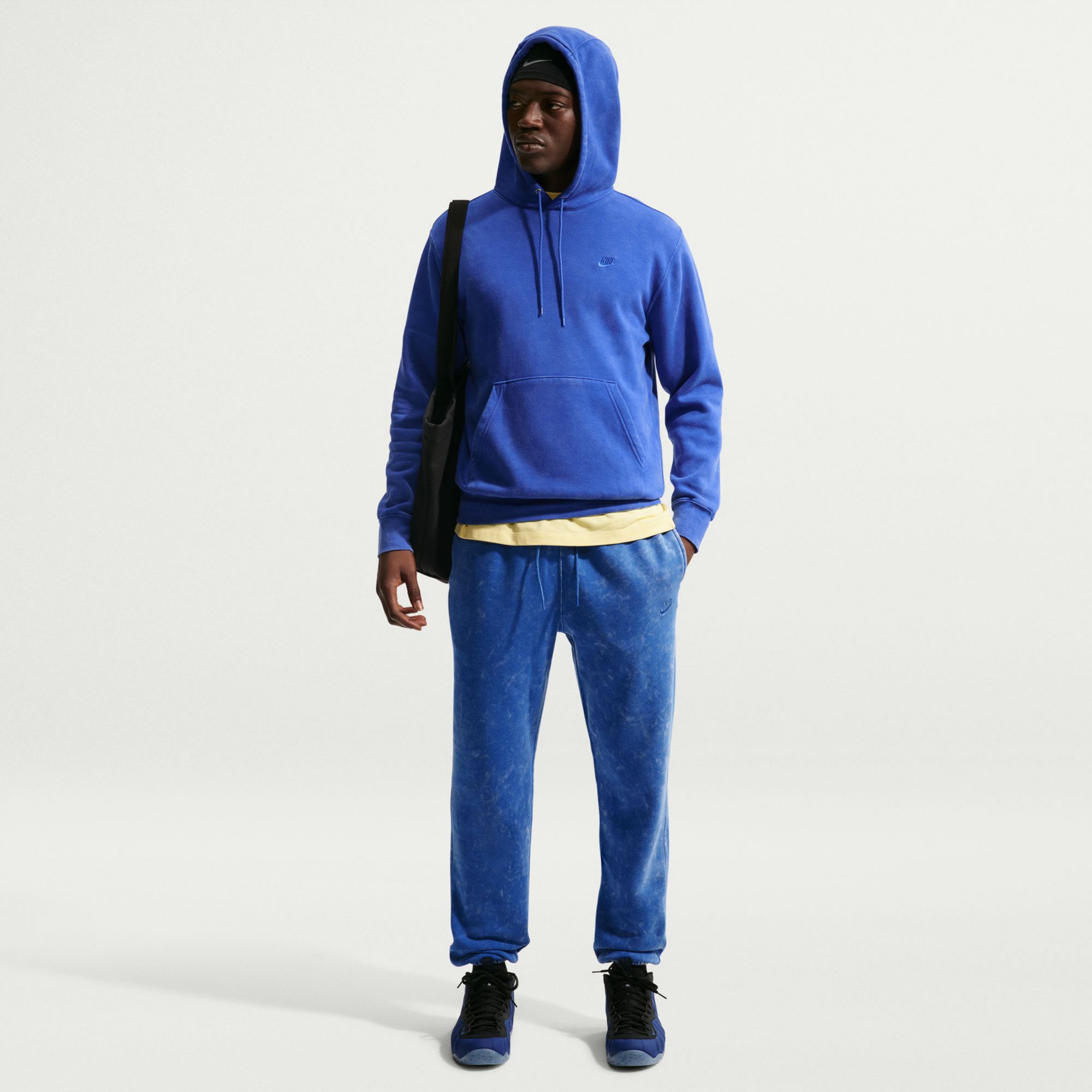 Nike Men's Club Fleece Washed Cuffed Pants product image