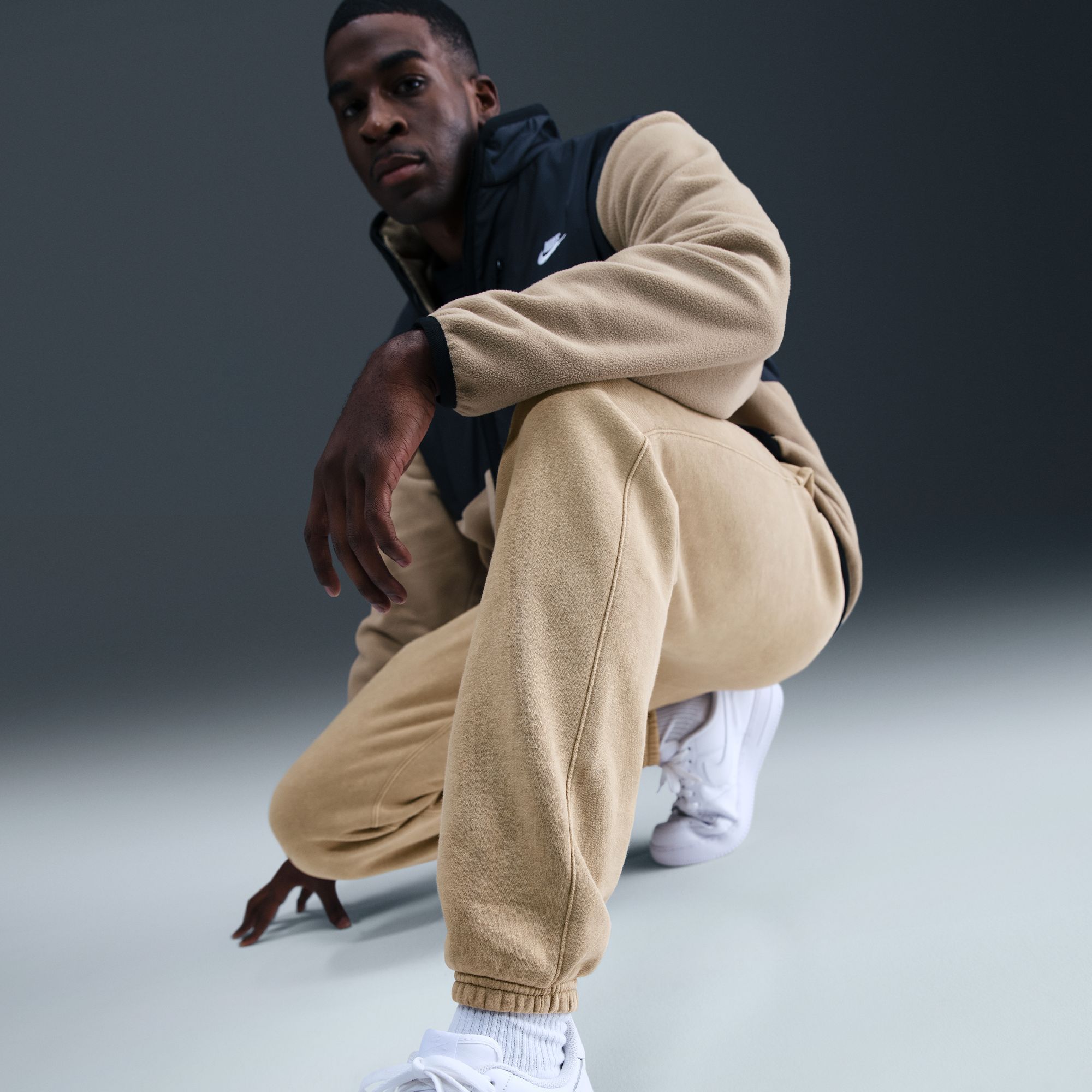 Nike Men's Club Fleece Washed Cuffed Pants product image