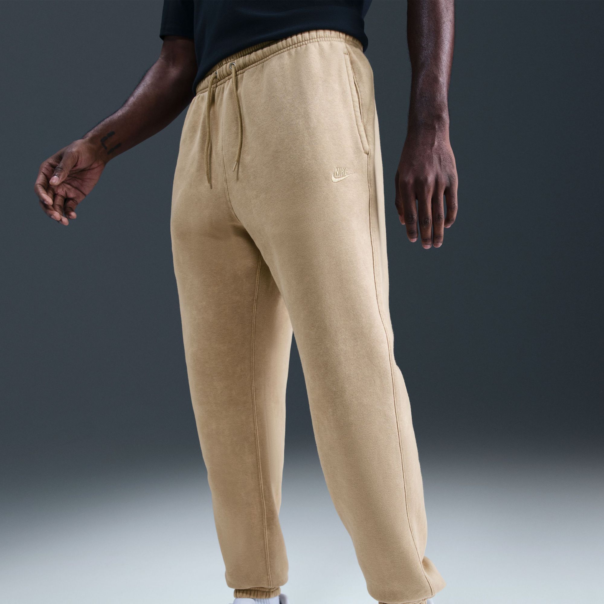 Nike Men's Club Fleece Washed Cuffed Pants product image