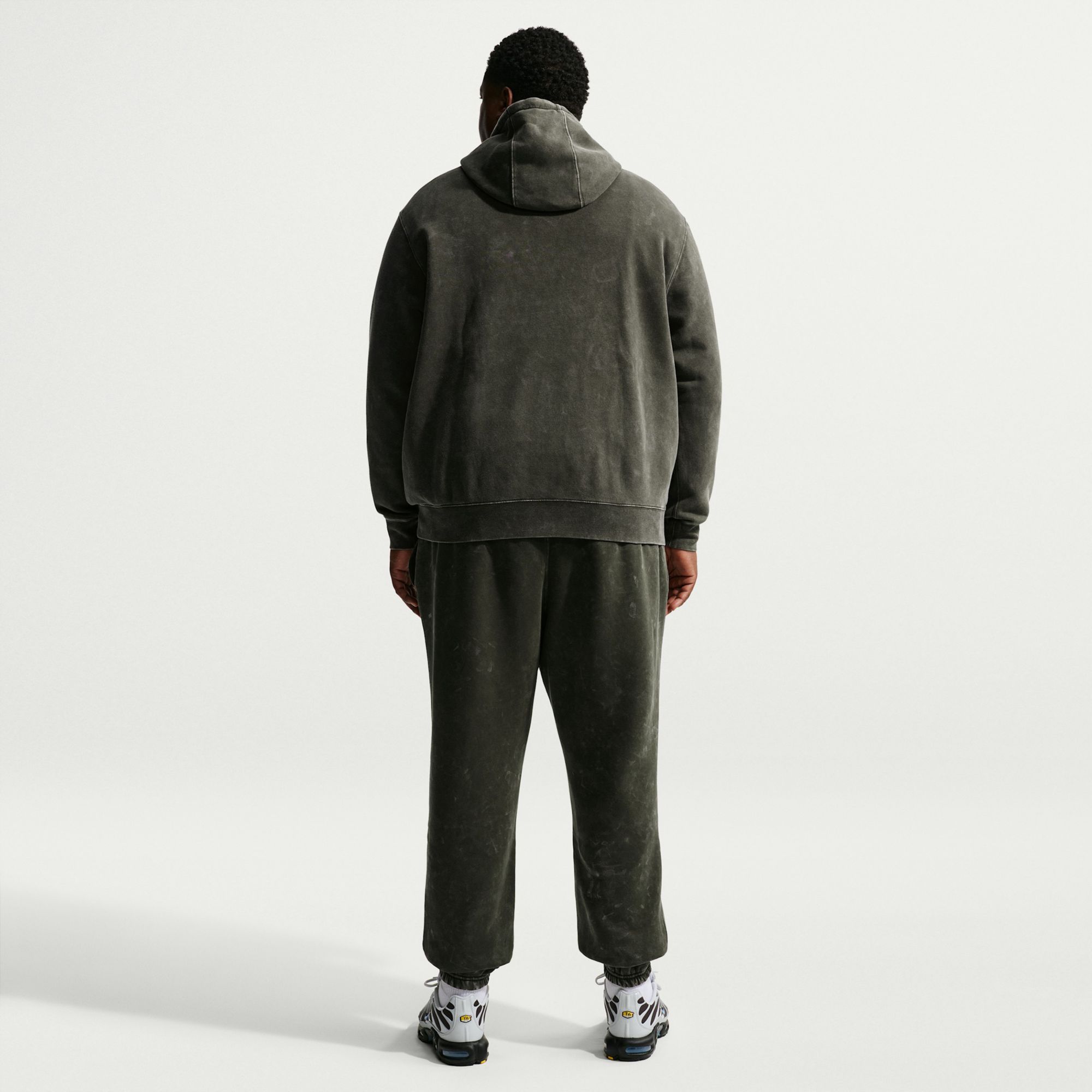 Nike Men's Club Fleece Washed Cuffed Pants product image