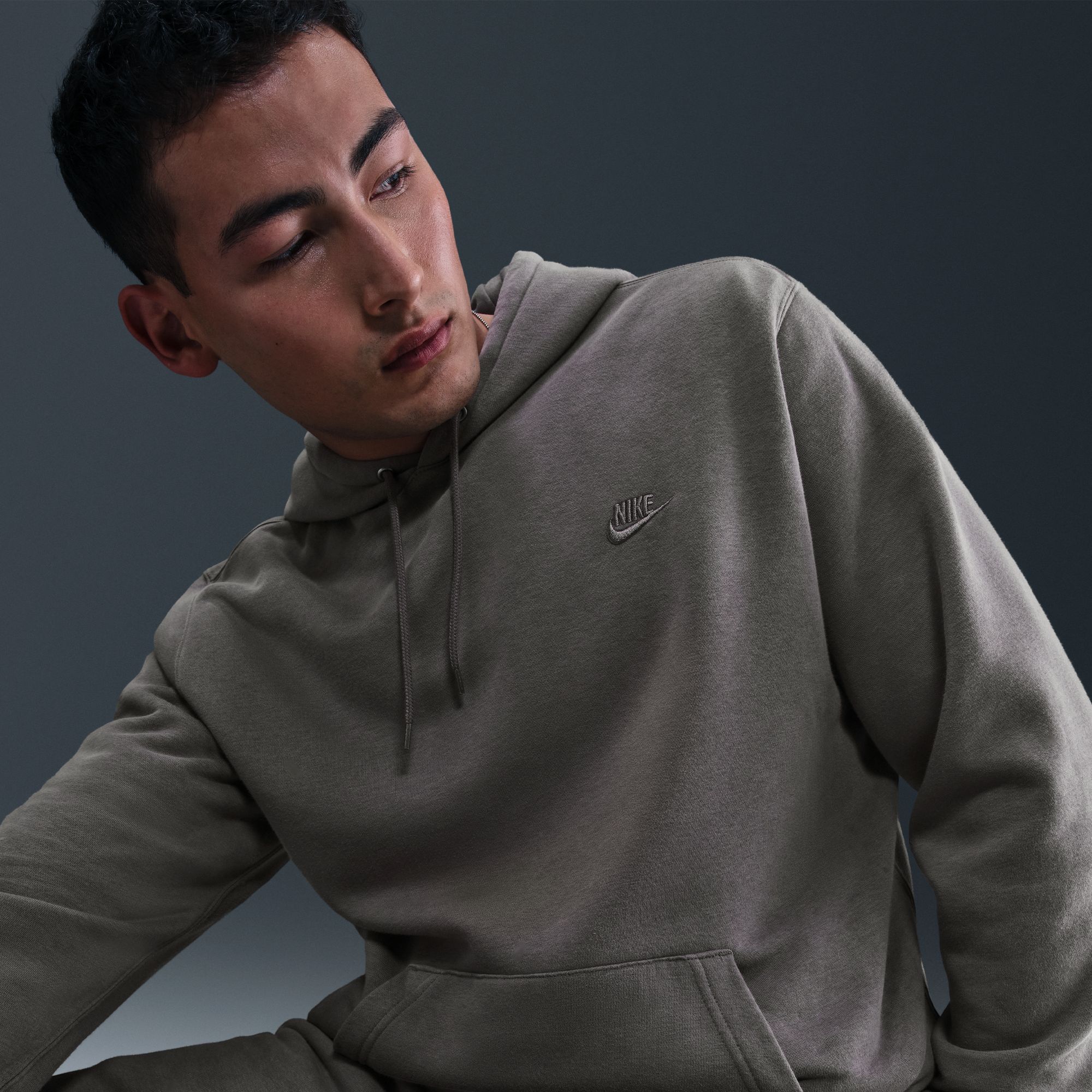 Nike Men's Club Fleece Washed Hoodie product image