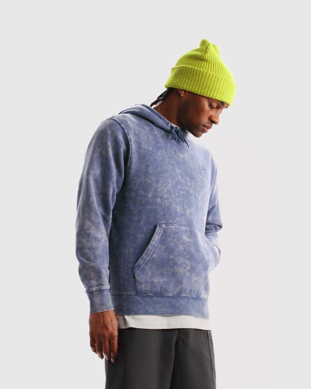 Nike Men's Club Fleece Washed Hoodie product