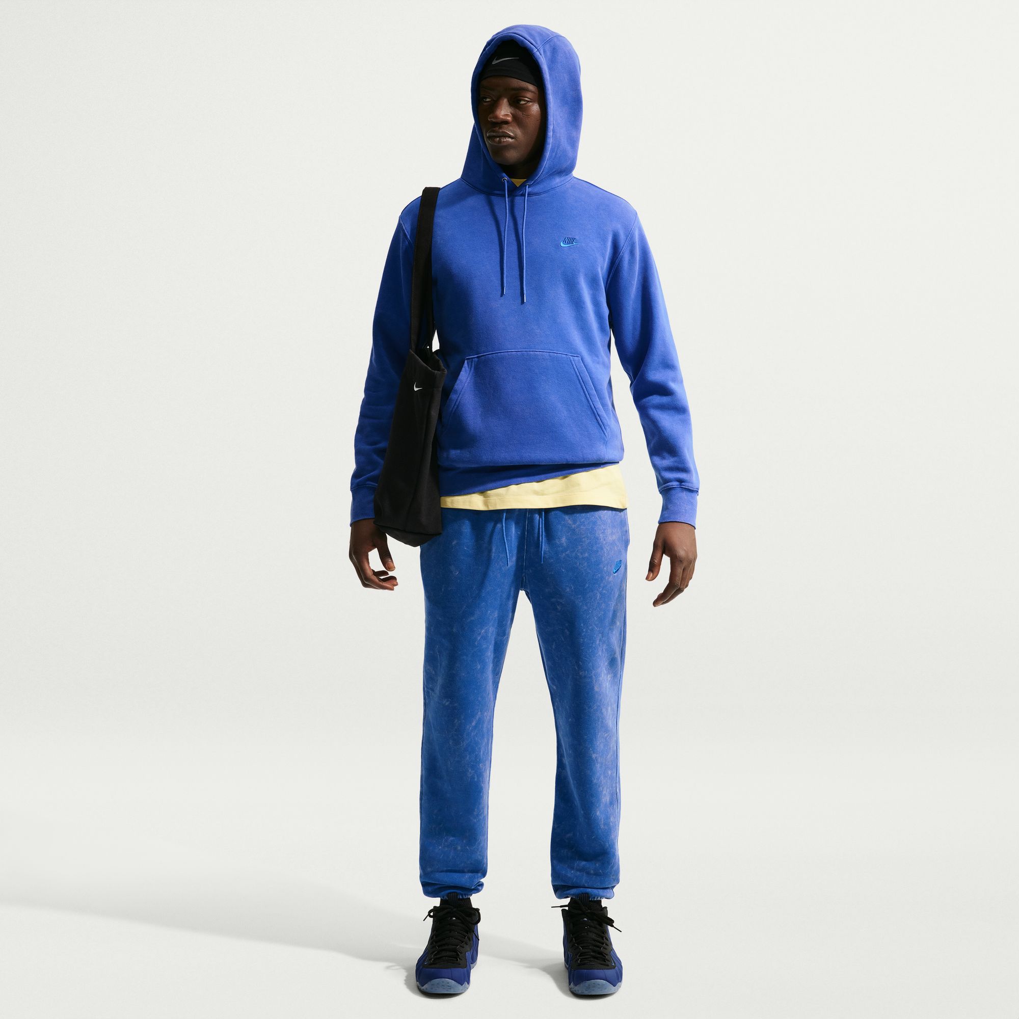Nike Men's Club Fleece Washed Hoodie product image
