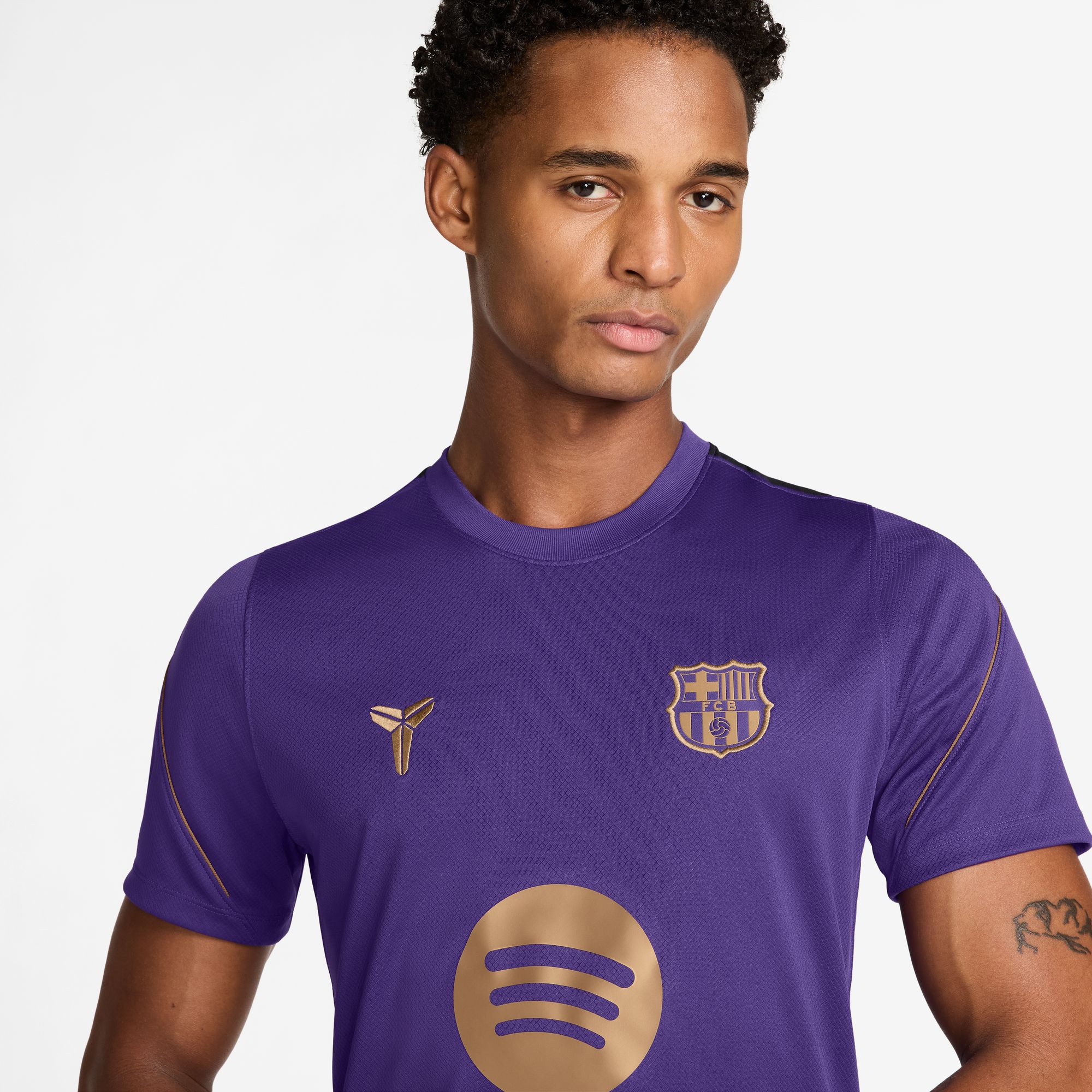 Nike Adult FC Barcelona x Kobe 2026 Away Training Jersey | Dick's