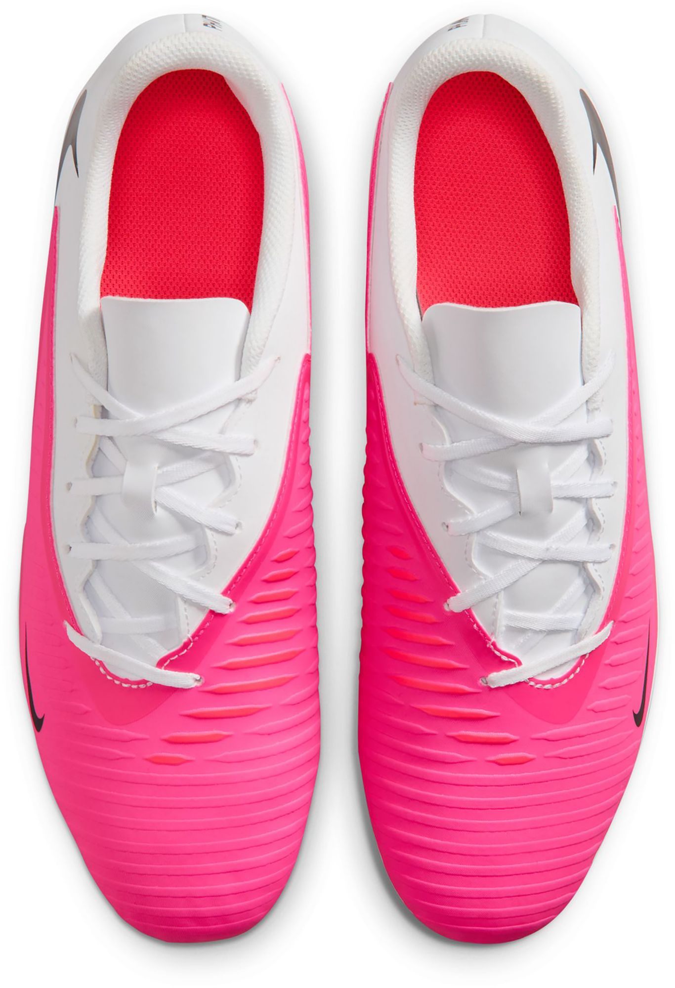 Nike Phantom 6 Club FG/MG Soccer Cleats product image