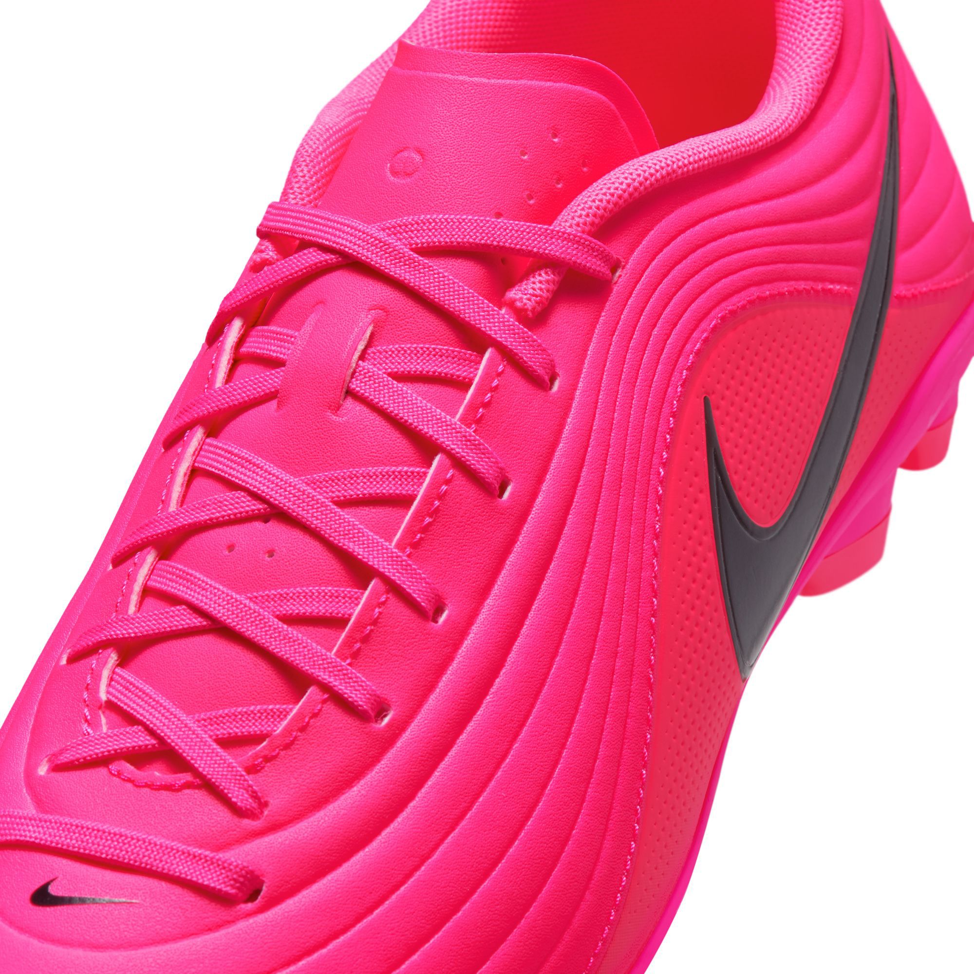 Nike Tiempo Maestro Club MG Soccer Cleats product image