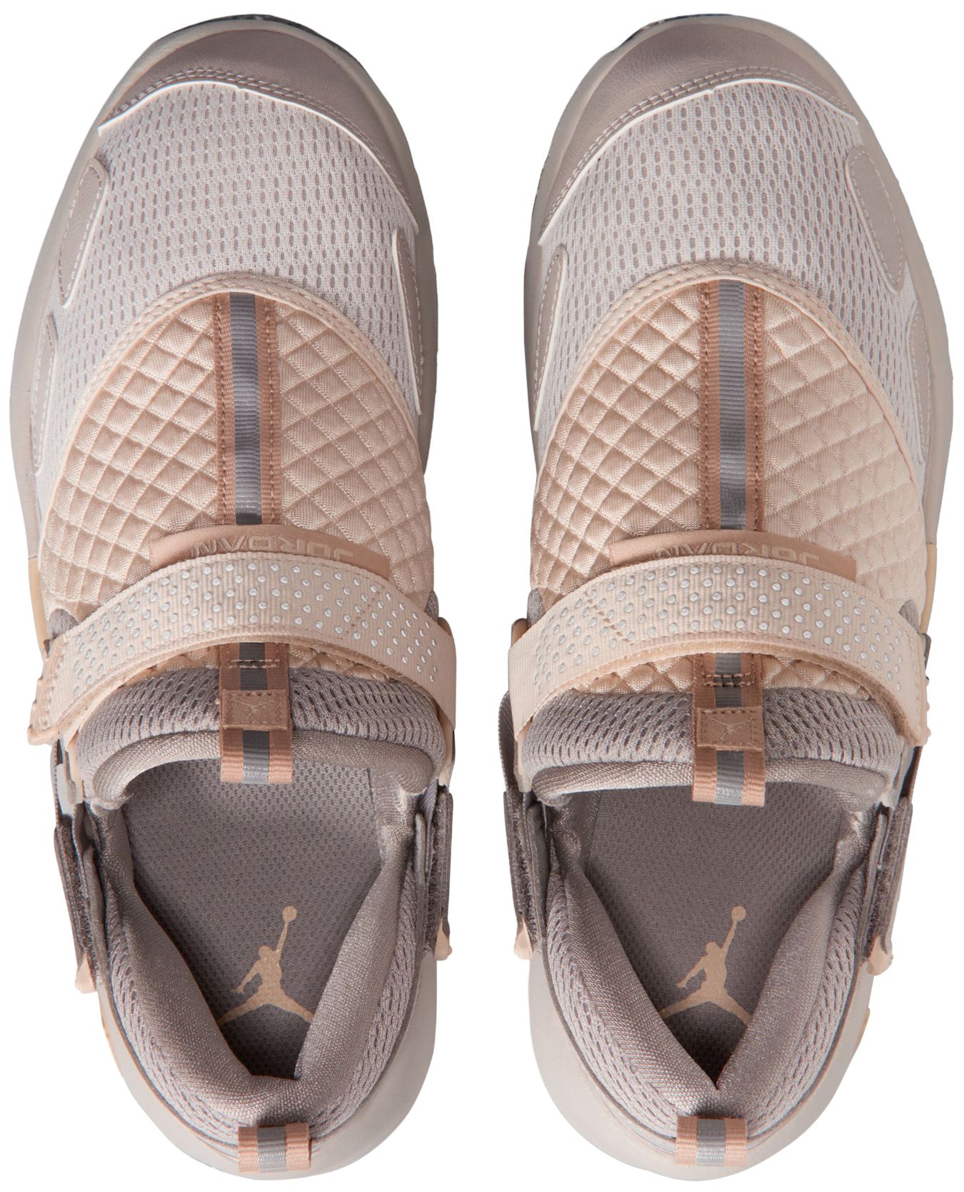 Jordan Trunner LX Women's Shoes product image