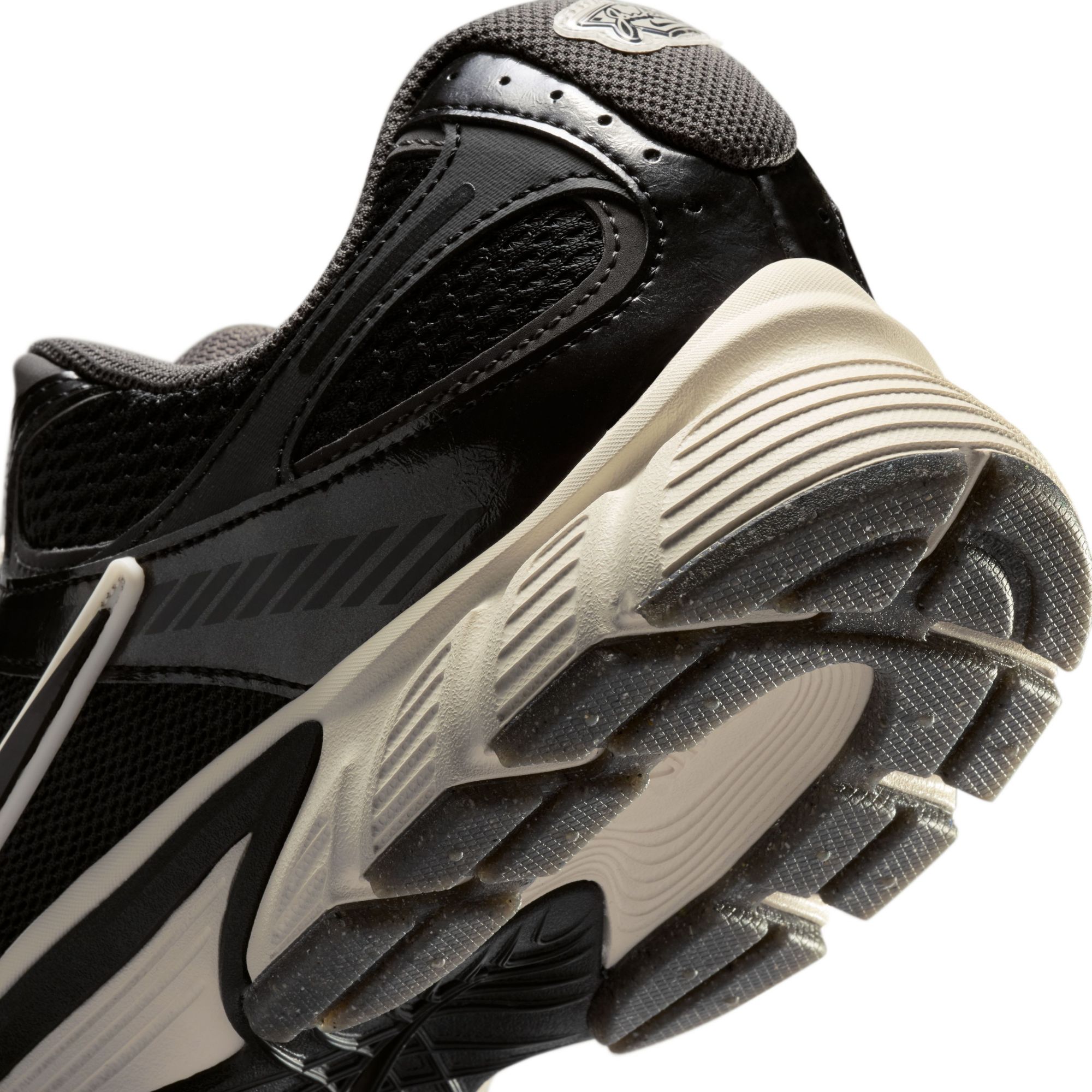 Nike Men's V5 RNR Jackie Robinson Day Shoes product image