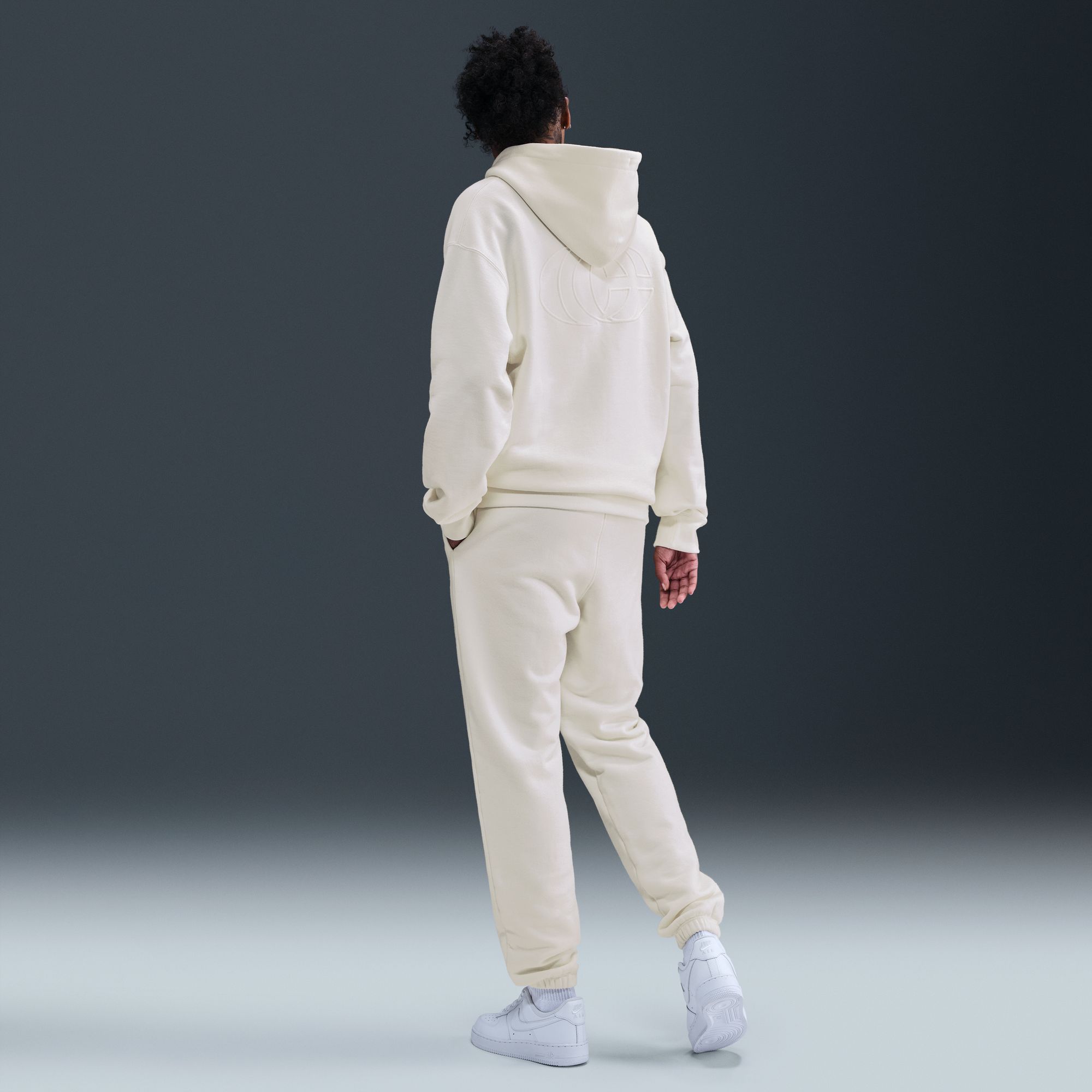 Nike Caitlin Clark Fleece Cuffed Basketball Pants product image