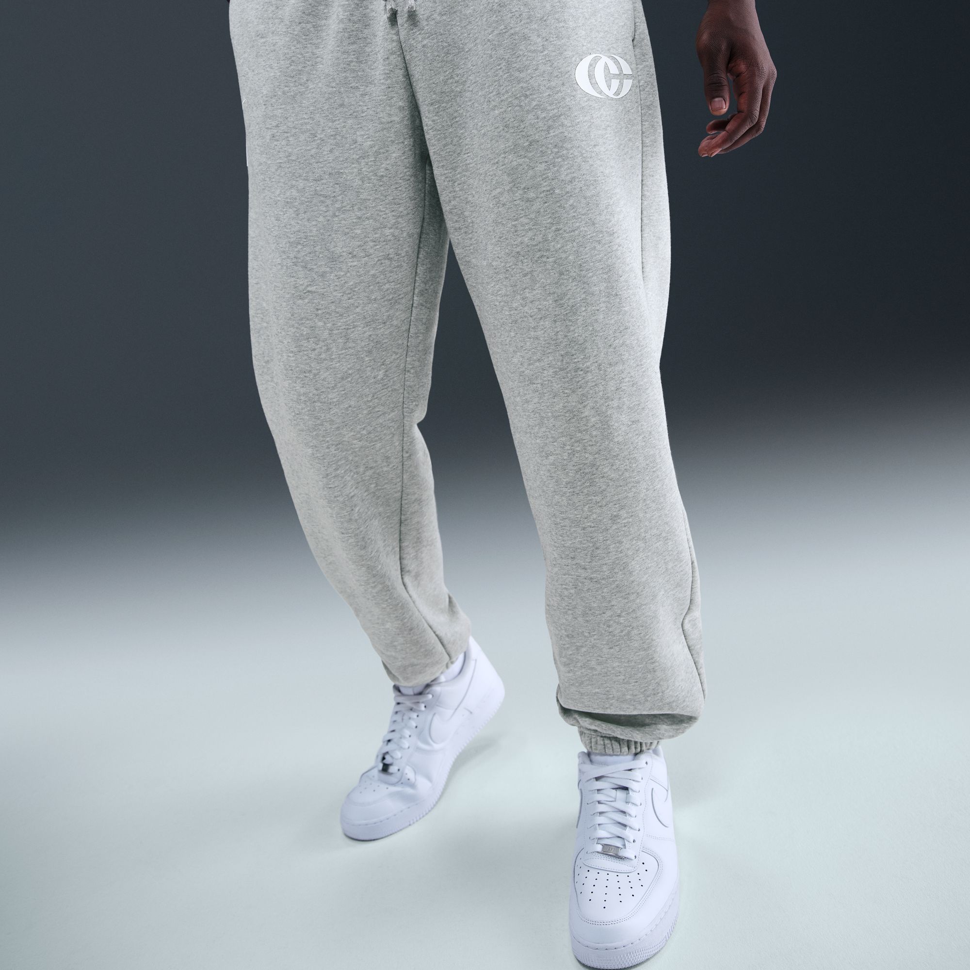 Nike Caitlin Clark Basketball Phoenix Fleece Pants product image