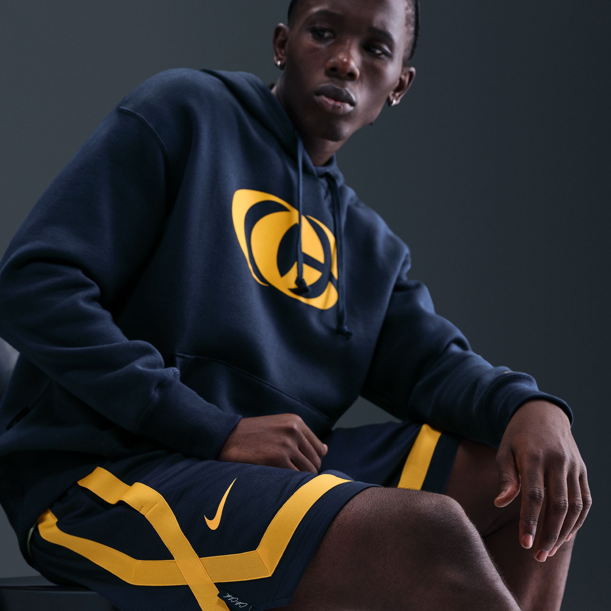 Nike Caitlin Clark Crossover Dri-FIT 5" Basketball Shorts product image