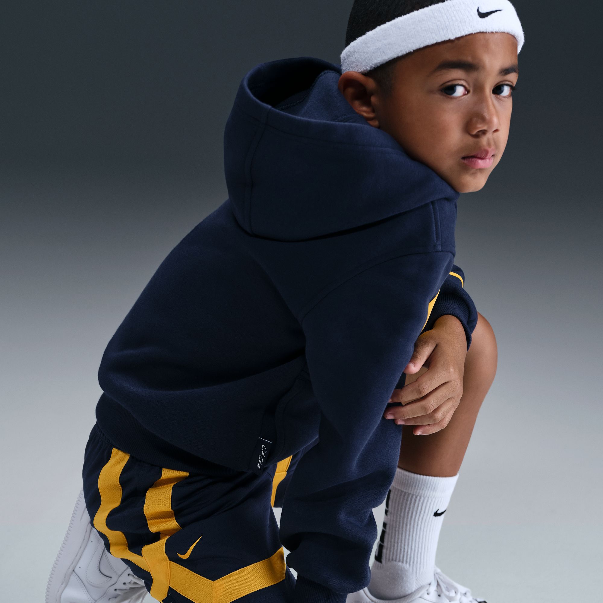 Nike Kids' Caitlin Clark Crossover Basketball Shorts product image