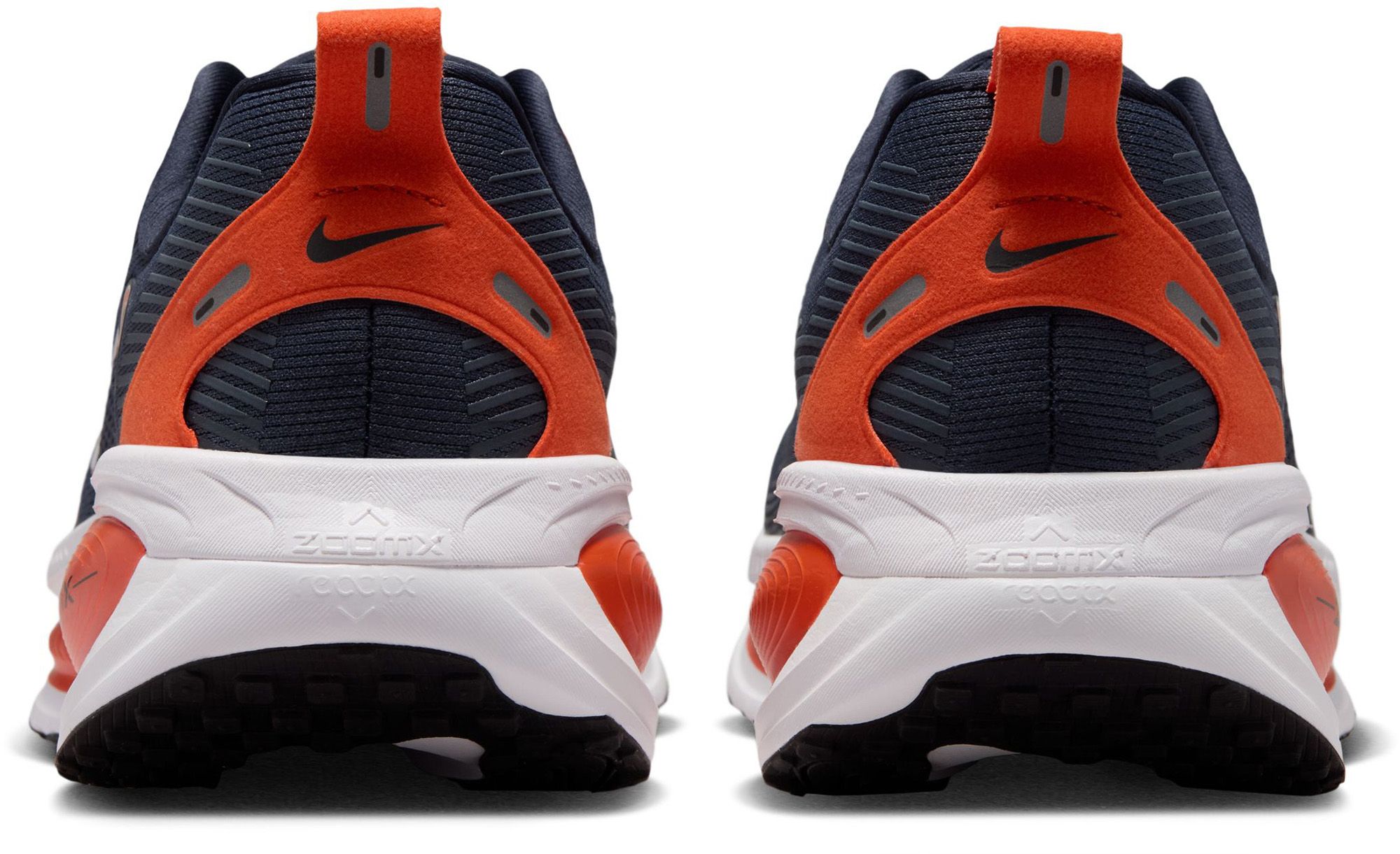 Nike Vomero 18 Bears Running Shoes product image