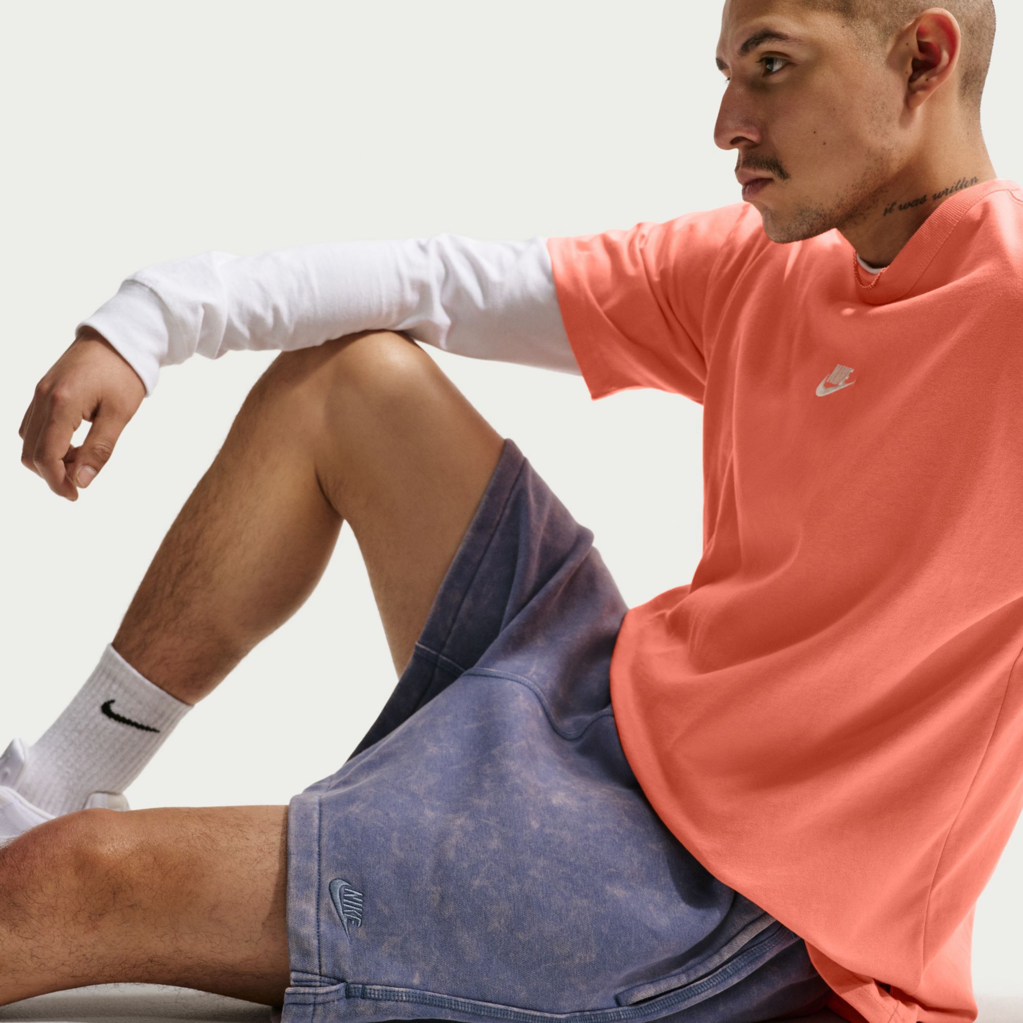 Nike Men's Club Fleece Washed Flow Shorts product image