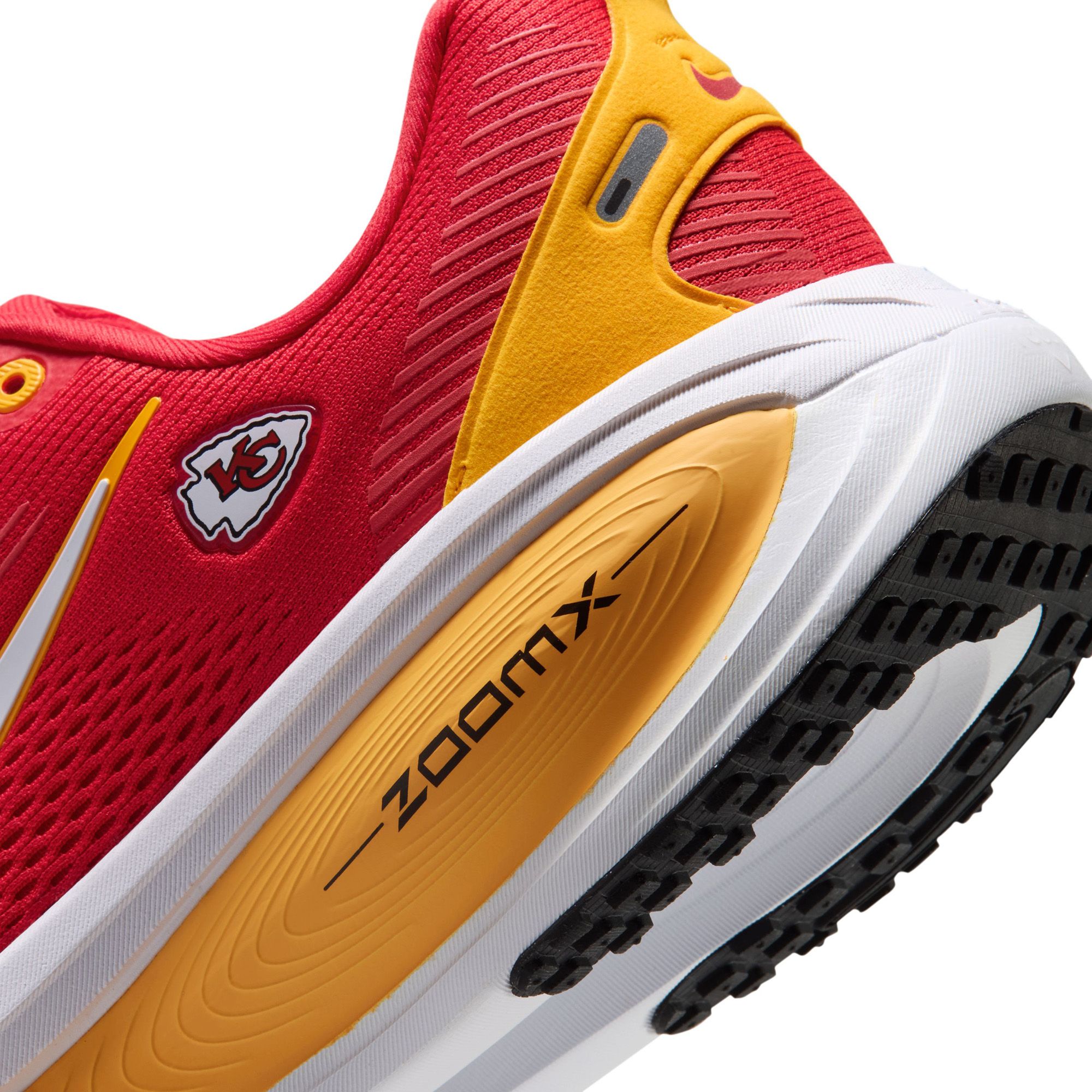Nike Vomero 18 Chiefs Running Shoes product image