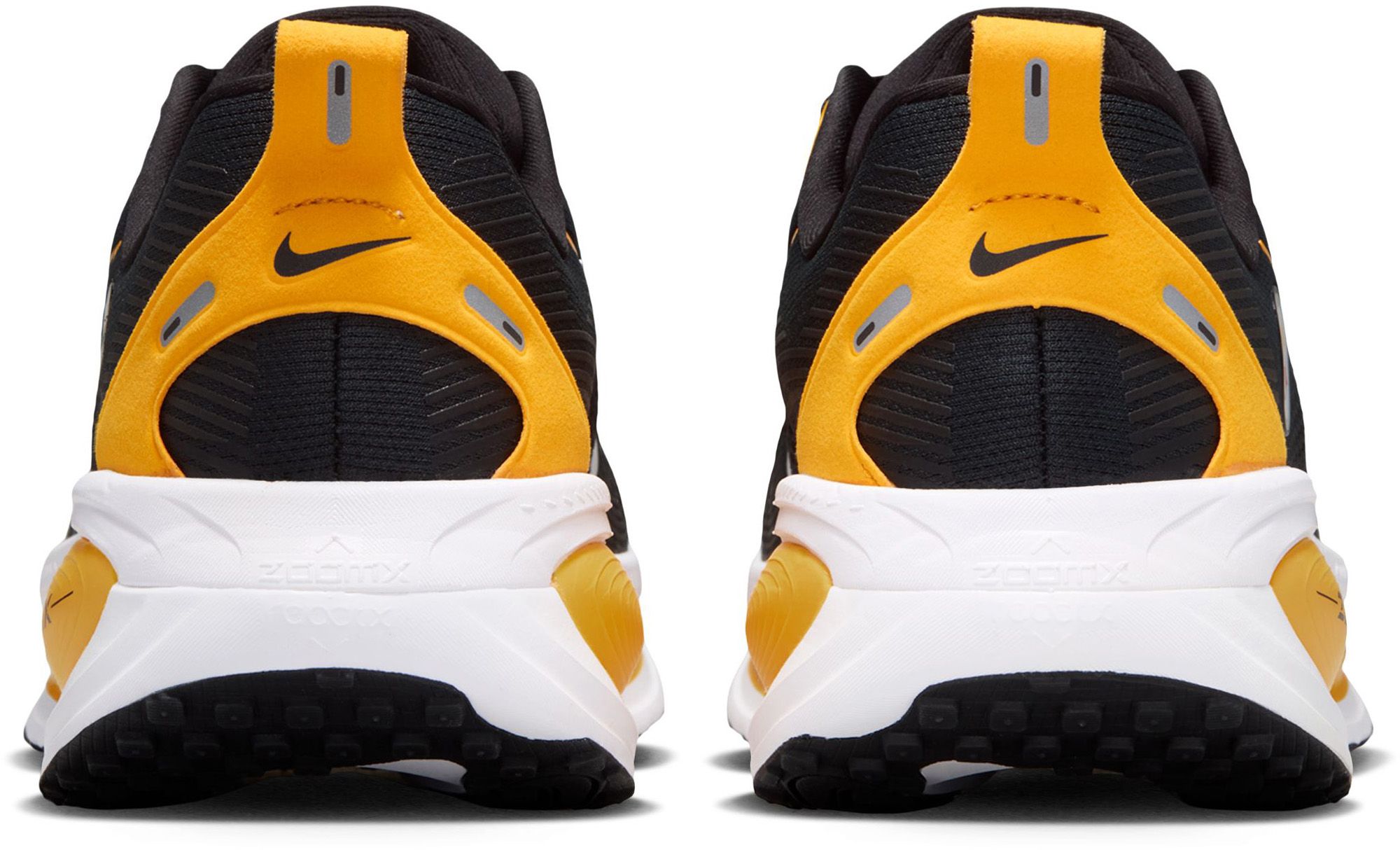 Nike Vomero 18 Steelers Running Shoes product image