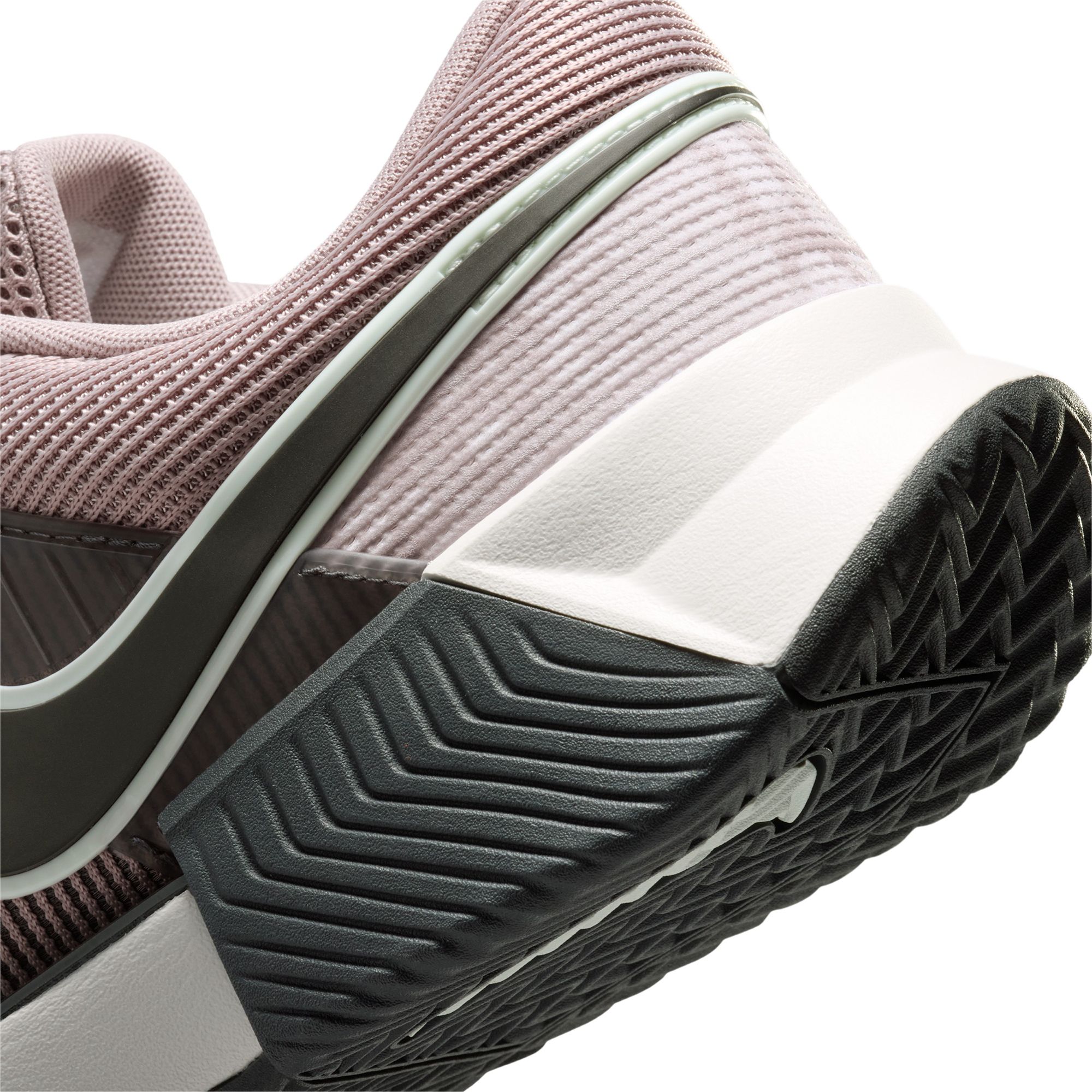 Nike Men's GP Challenge 1.5 Tennis Shoes product image