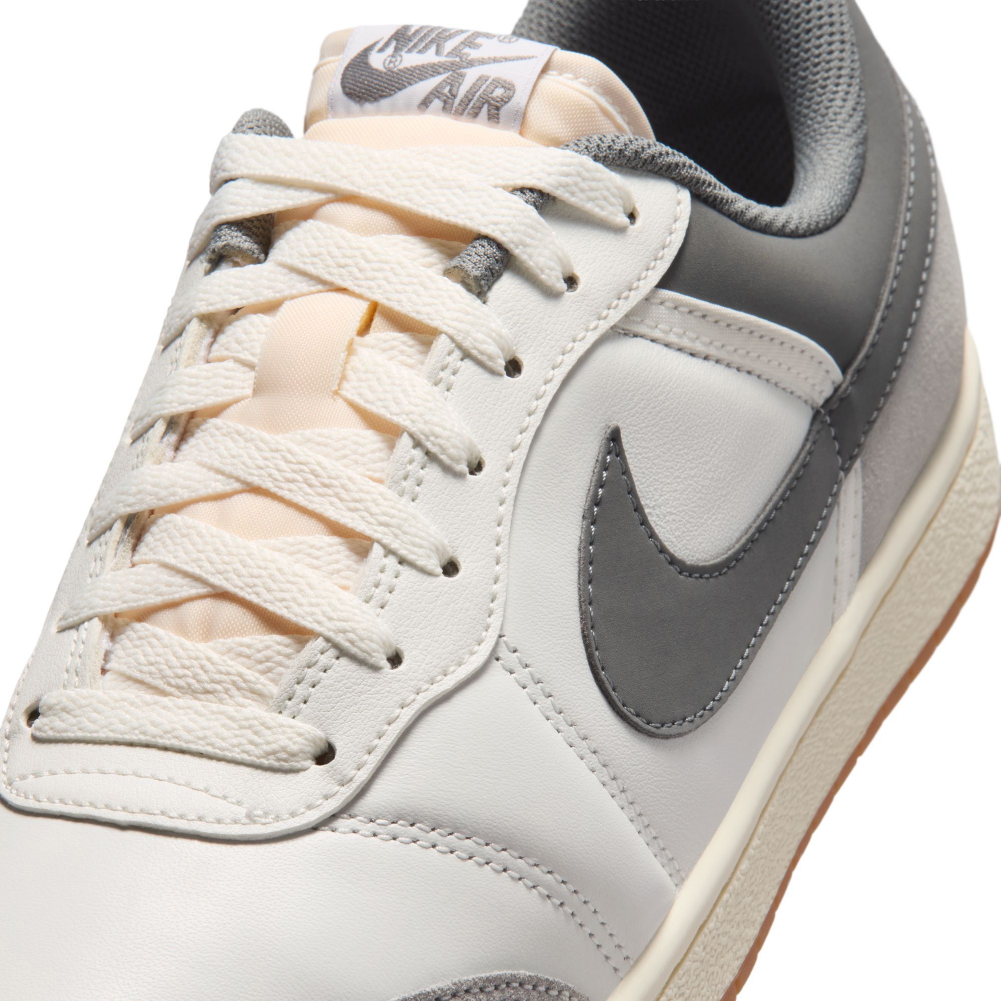 Air Jordan Skyline Low LE Shoes product image