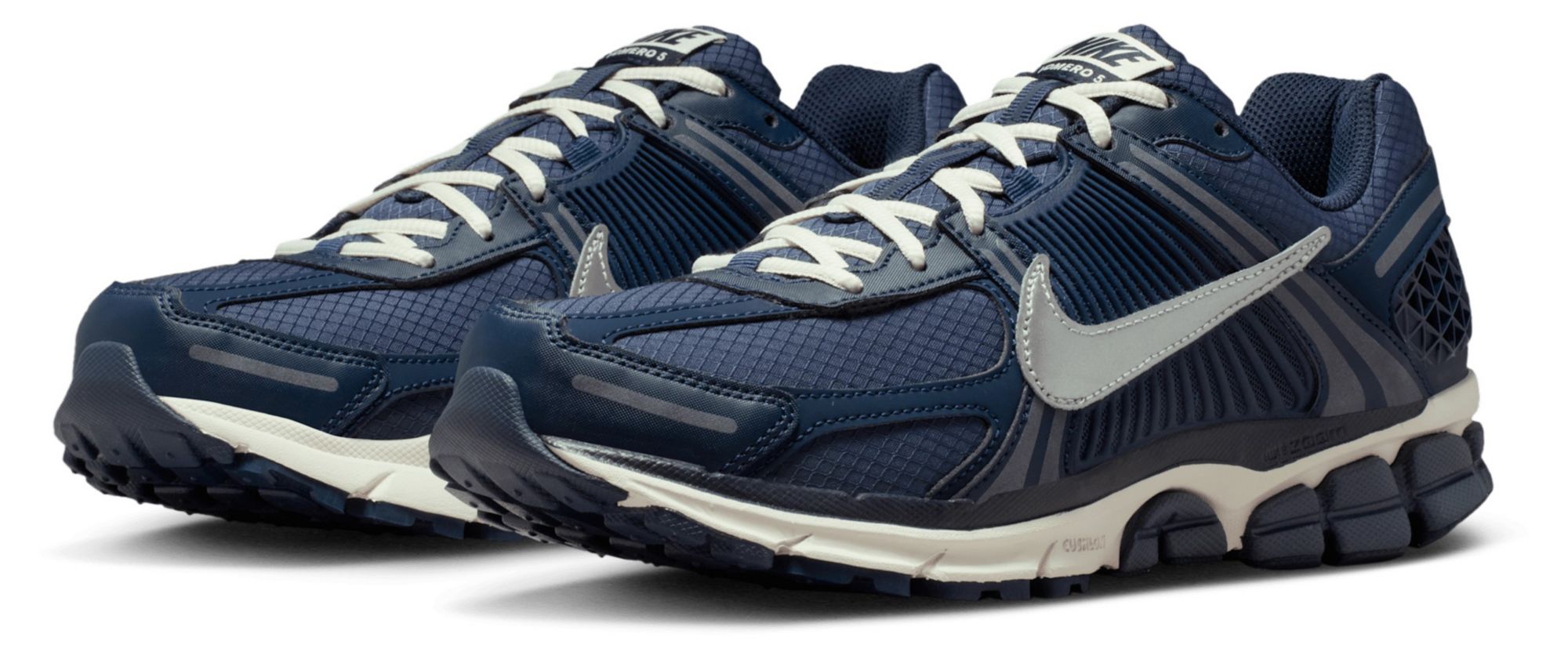 Nike Men's Zoom Vomero 5 Shoes product image