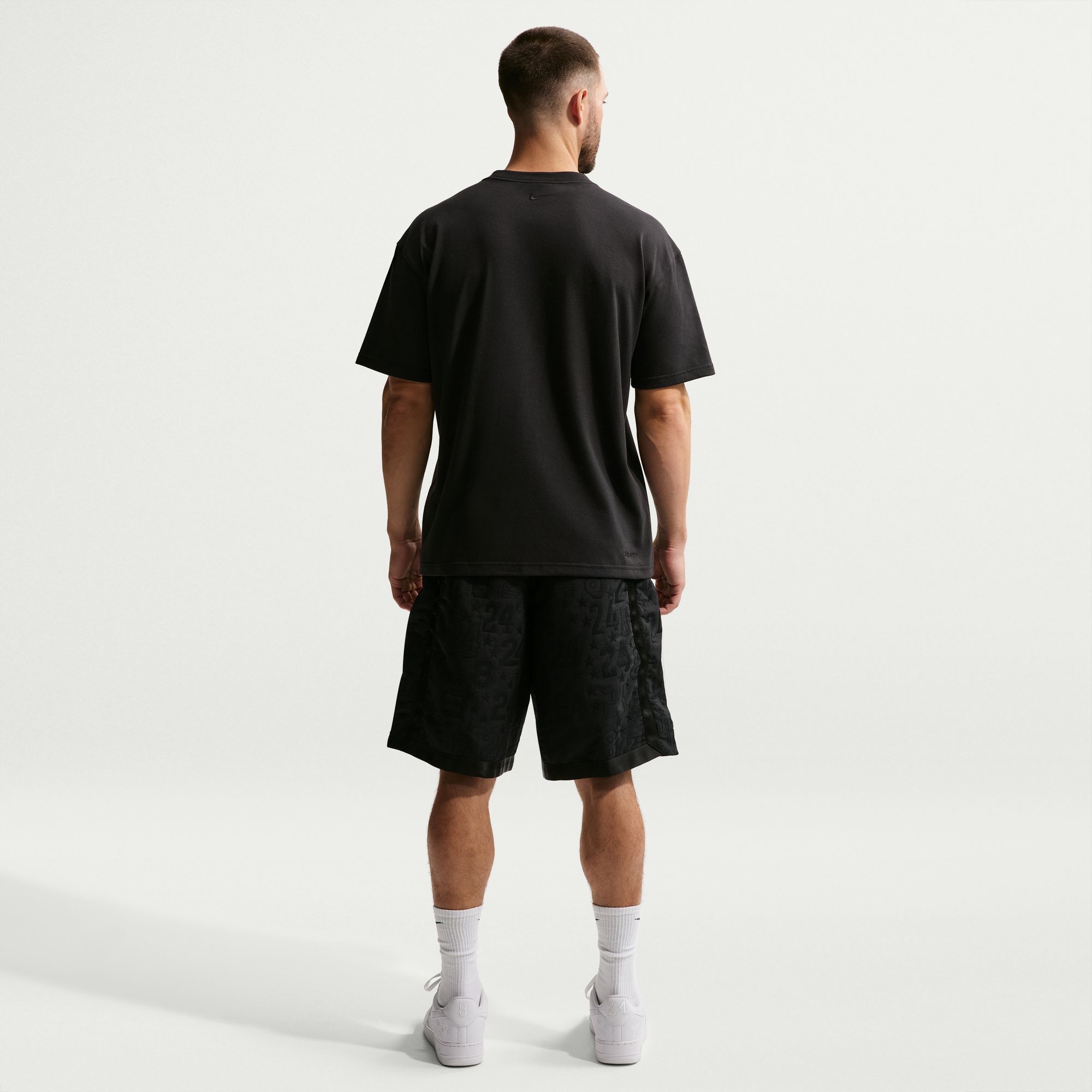 Nike Men's Kobe Bryant Max90 Logo Patch T-Shirt product image